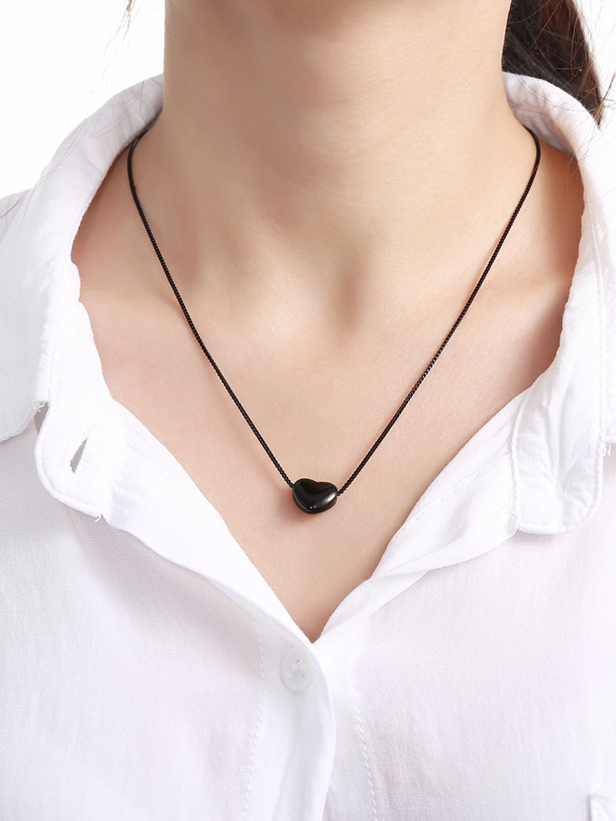 Tiny Heart Pendant Box Chain Necklace in Black Plated