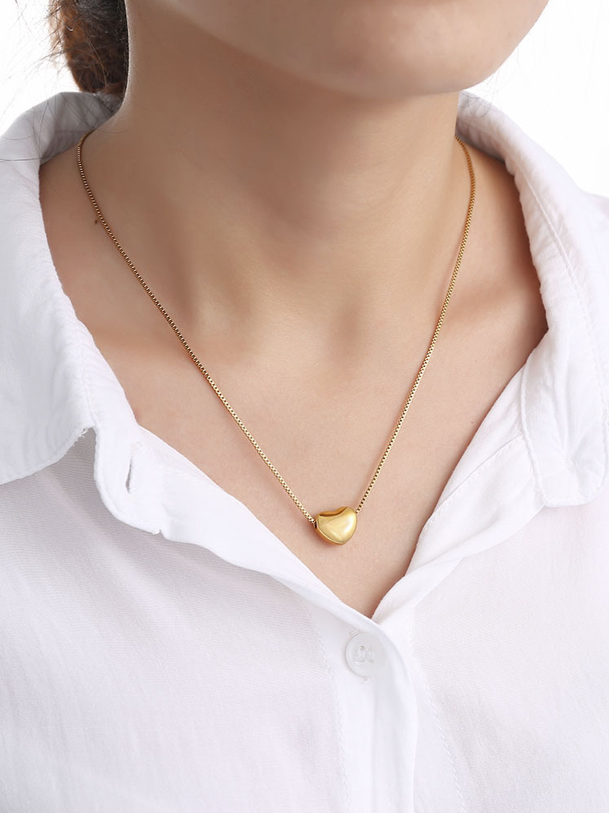 Tiny Heart Pendant Box Chain Necklace in 18K Gold Plated