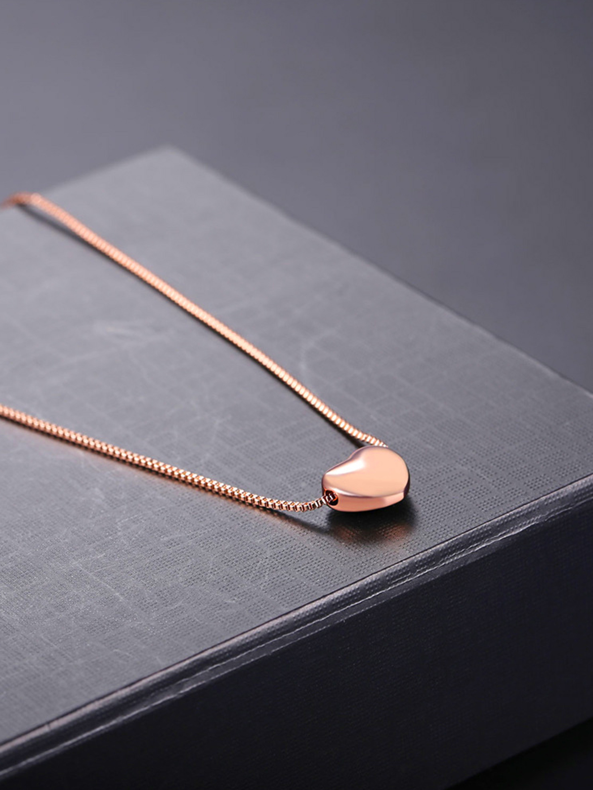 Tiny Heart Pendant Box Chain Necklace in Rose Gold Plated