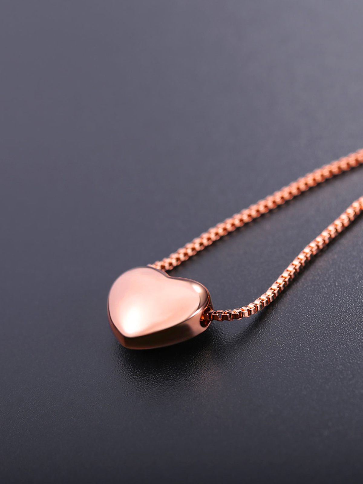 Tiny Heart Pendant Box Chain Necklace in Rose Gold Plated