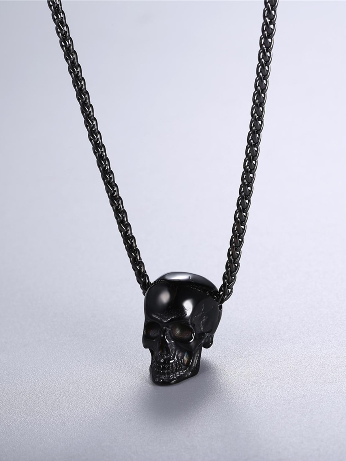 Antique Skull Pendant Punk Gothic Necklace in Black