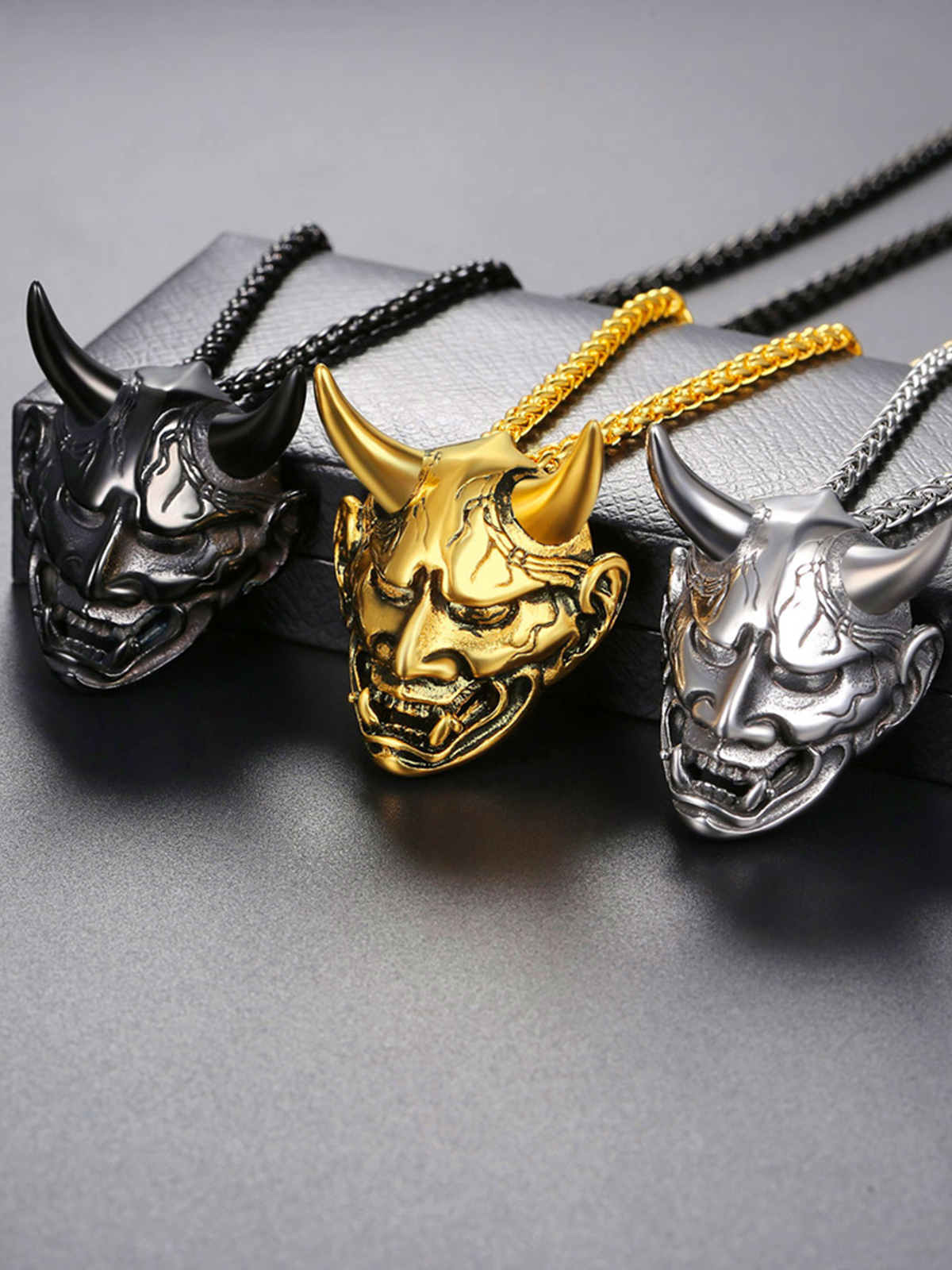 Hannya Mask Pendant Evil Demon Horn Necklace in Stainless