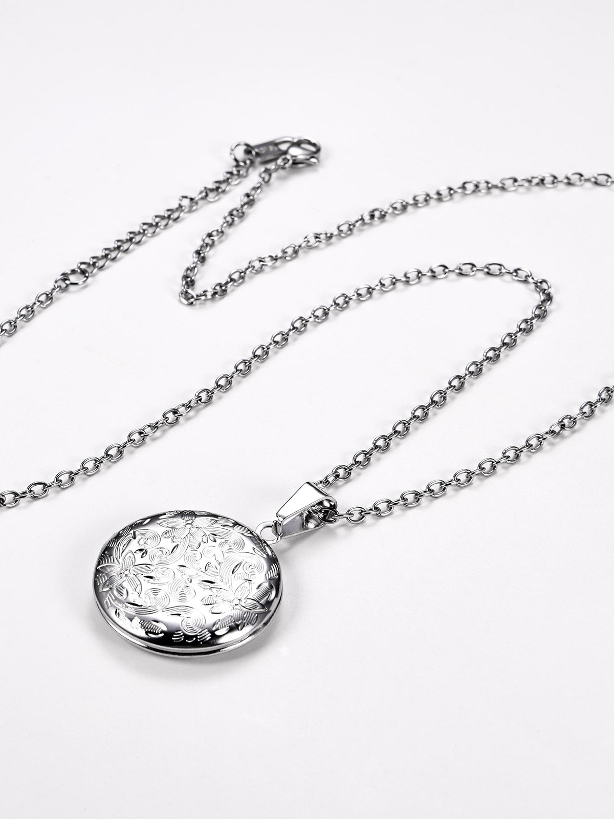 Photo Locket Pendant Flower Engraved Necklace in Stainless