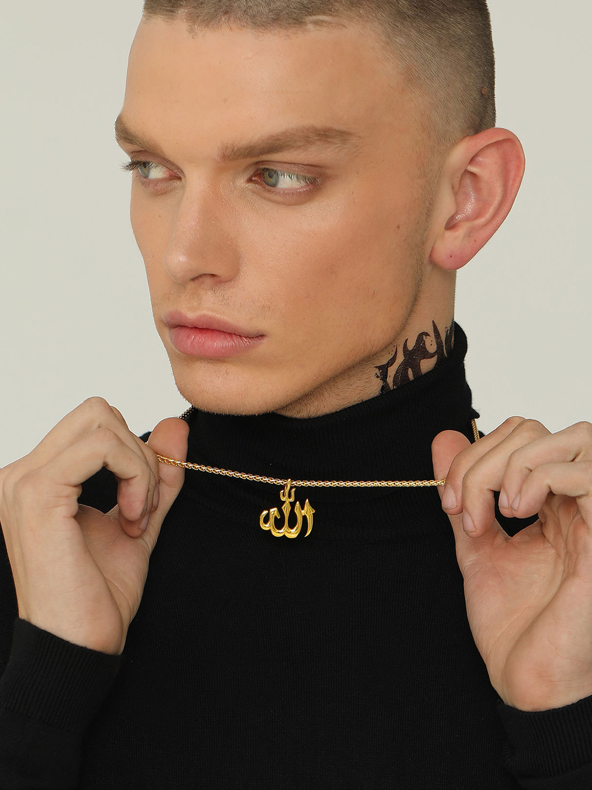 Allah Pendant Muslim Islamic Necklace in 18K Gold