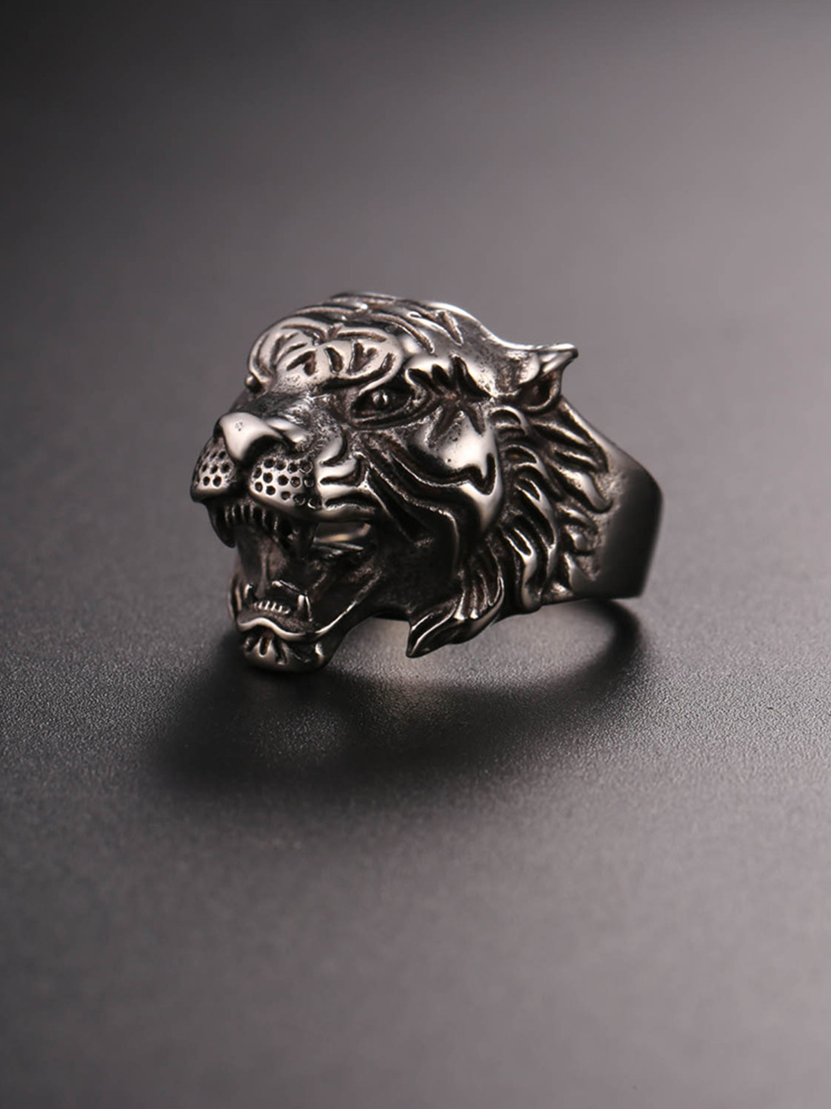 Gothic Biker Tiger Head Statement Ring in Stainless