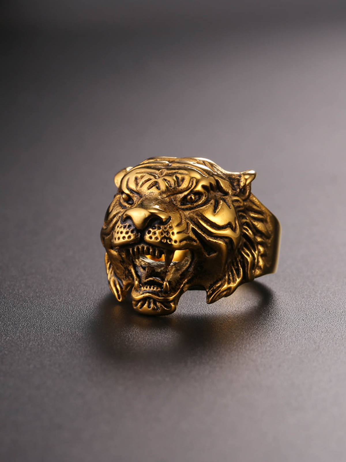 Gothic Biker Tiger Head Statement Ring in 18K Gold