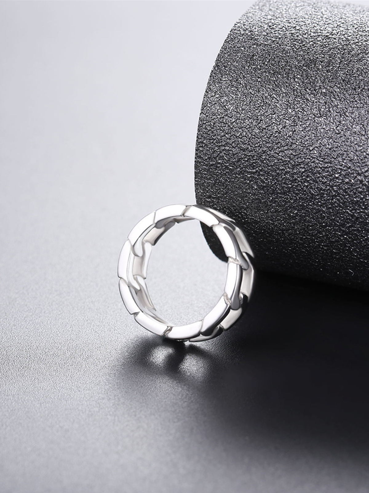 7mm Wide Band Cuban Link Chain Ring in Stainless