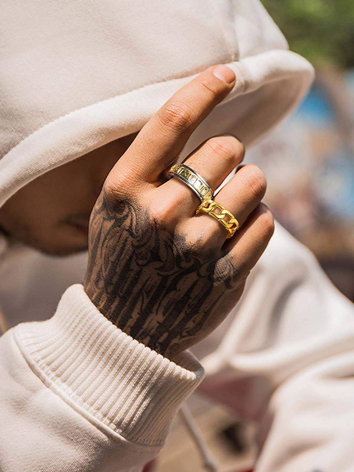 7mm Wide Band Cuban Link Chain Ring in 18K Gold