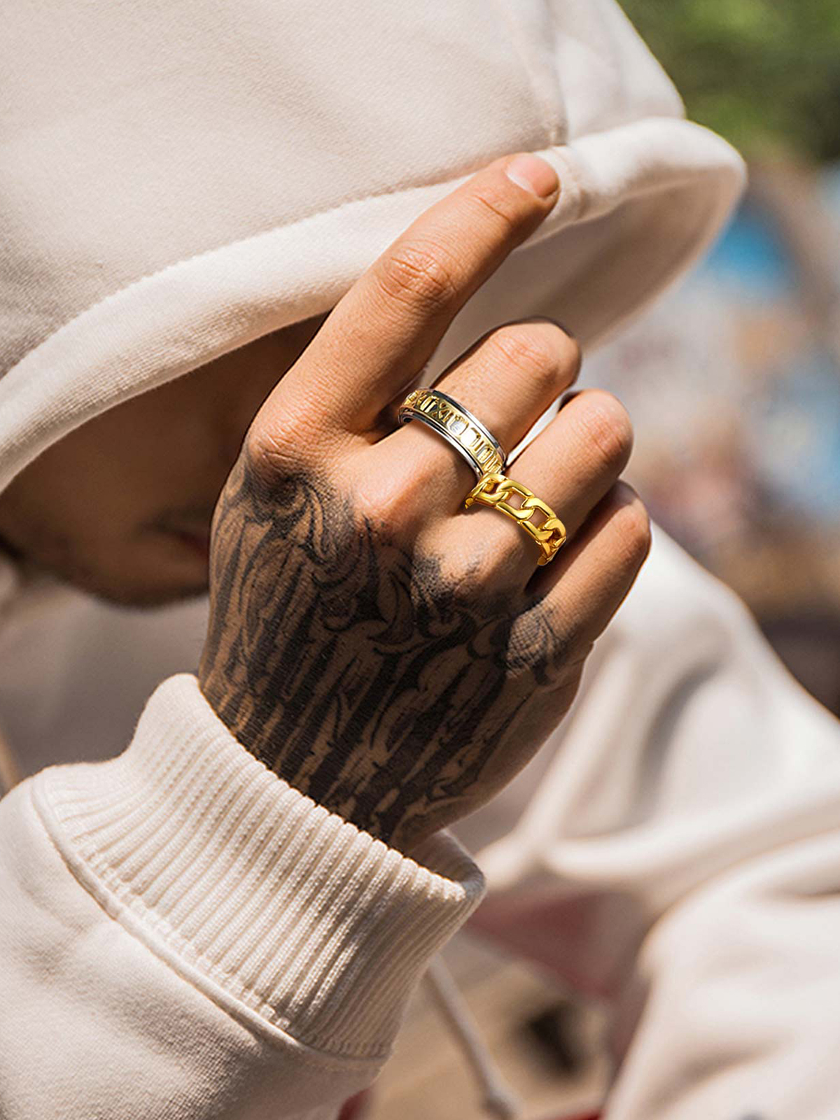 7mm Wide Band Cuban Link Chain Ring in 18K Gold