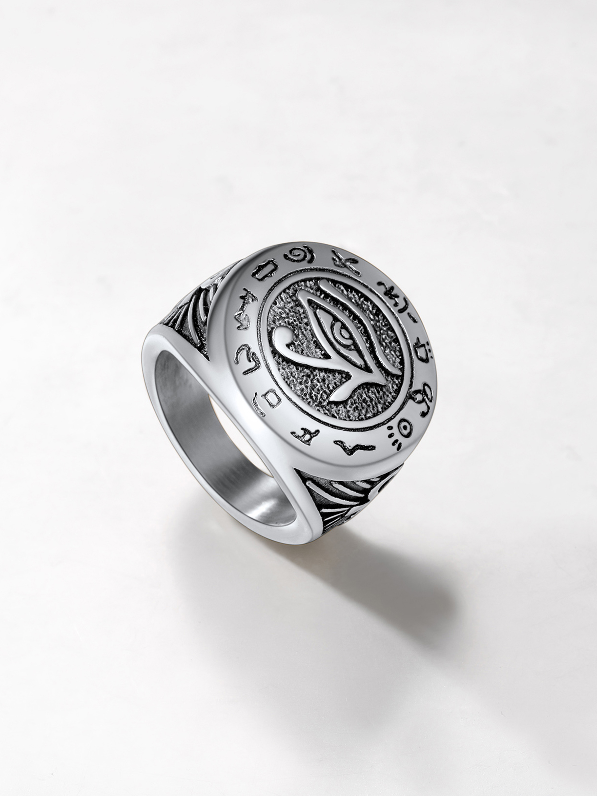Vintage Egyptian Eye of Horus Ankh Cross Ring in Stainless Plated