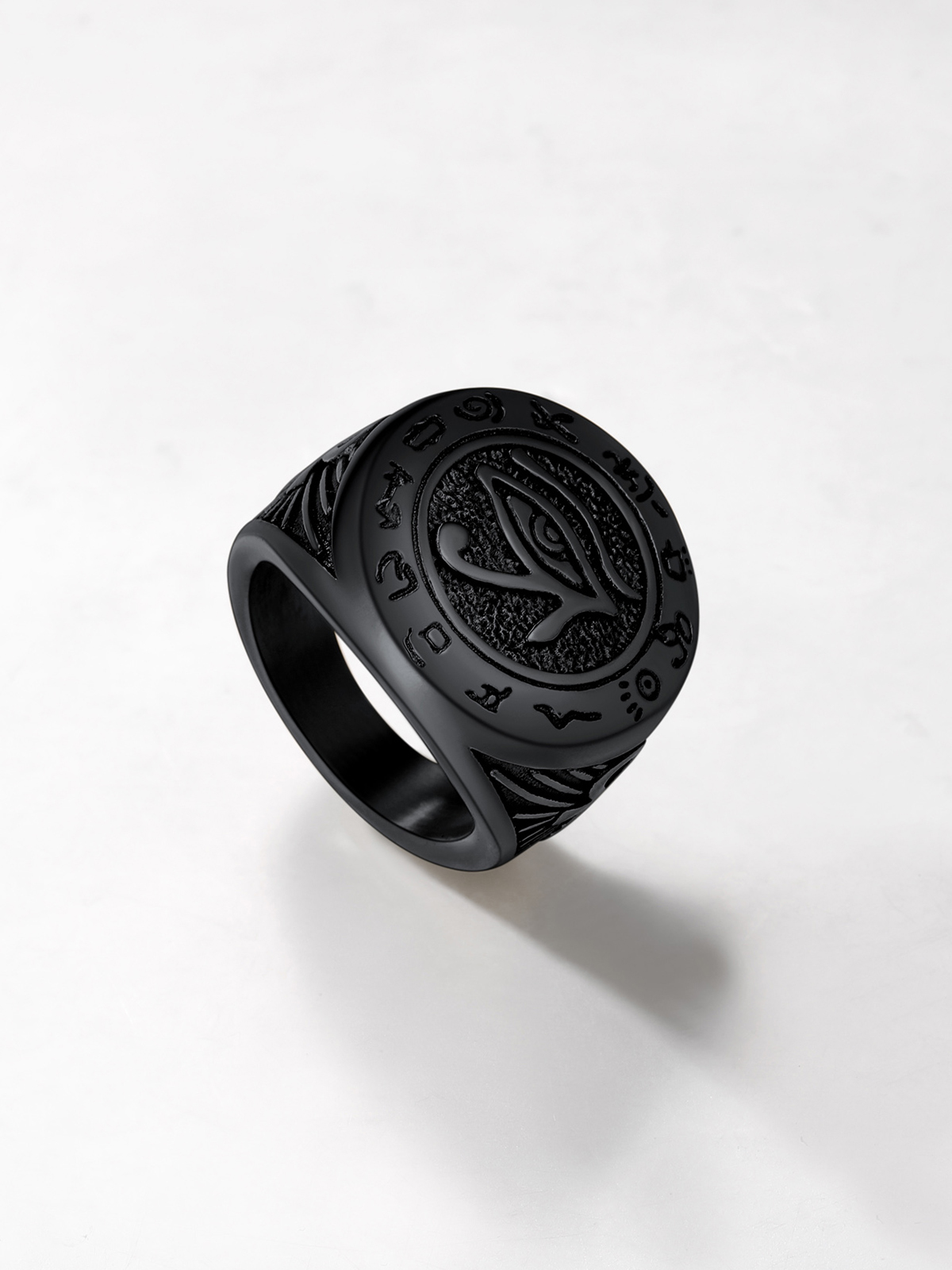 Vintage Egyptian Eye of Horus Ankh Cross Ring in Black Plated