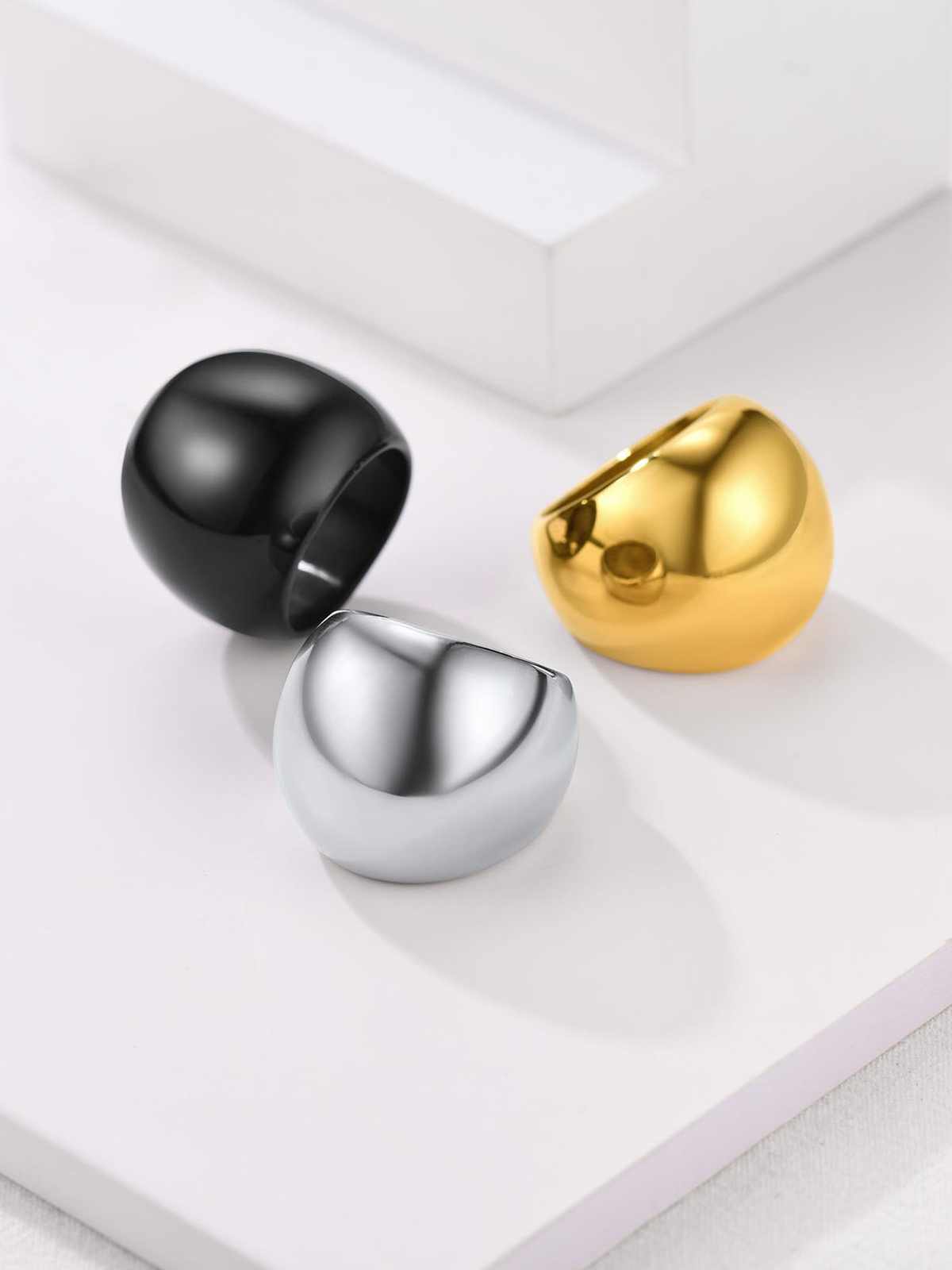 23mm Chunky Dome Statement Ring in Black