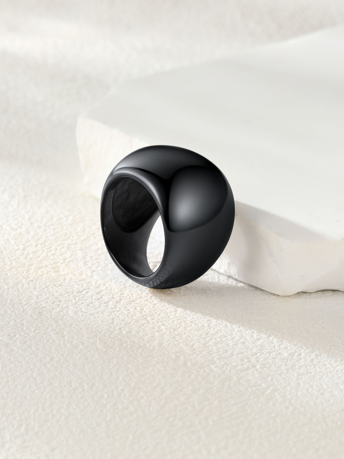 23mm Chunky Dome Statement Ring in Black
