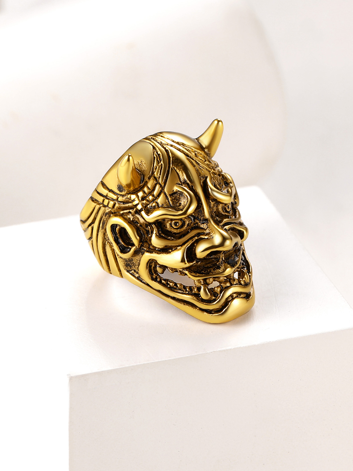 Halloween Gothic Jewelry Devil Horn Signet Ring in 18K Gold Plated