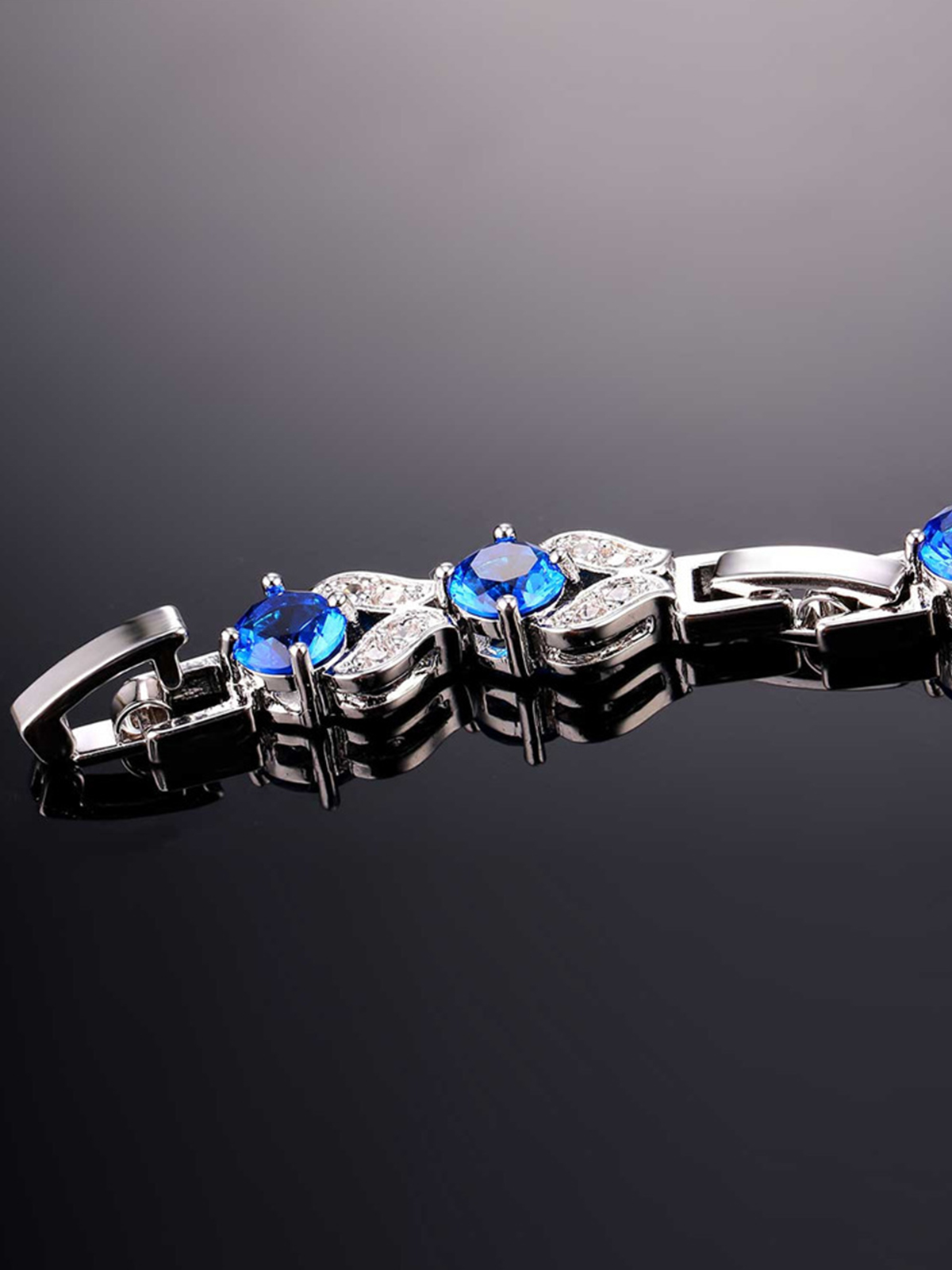 Tennis Chain Flower Bracelet with CZ in Platinum Plated