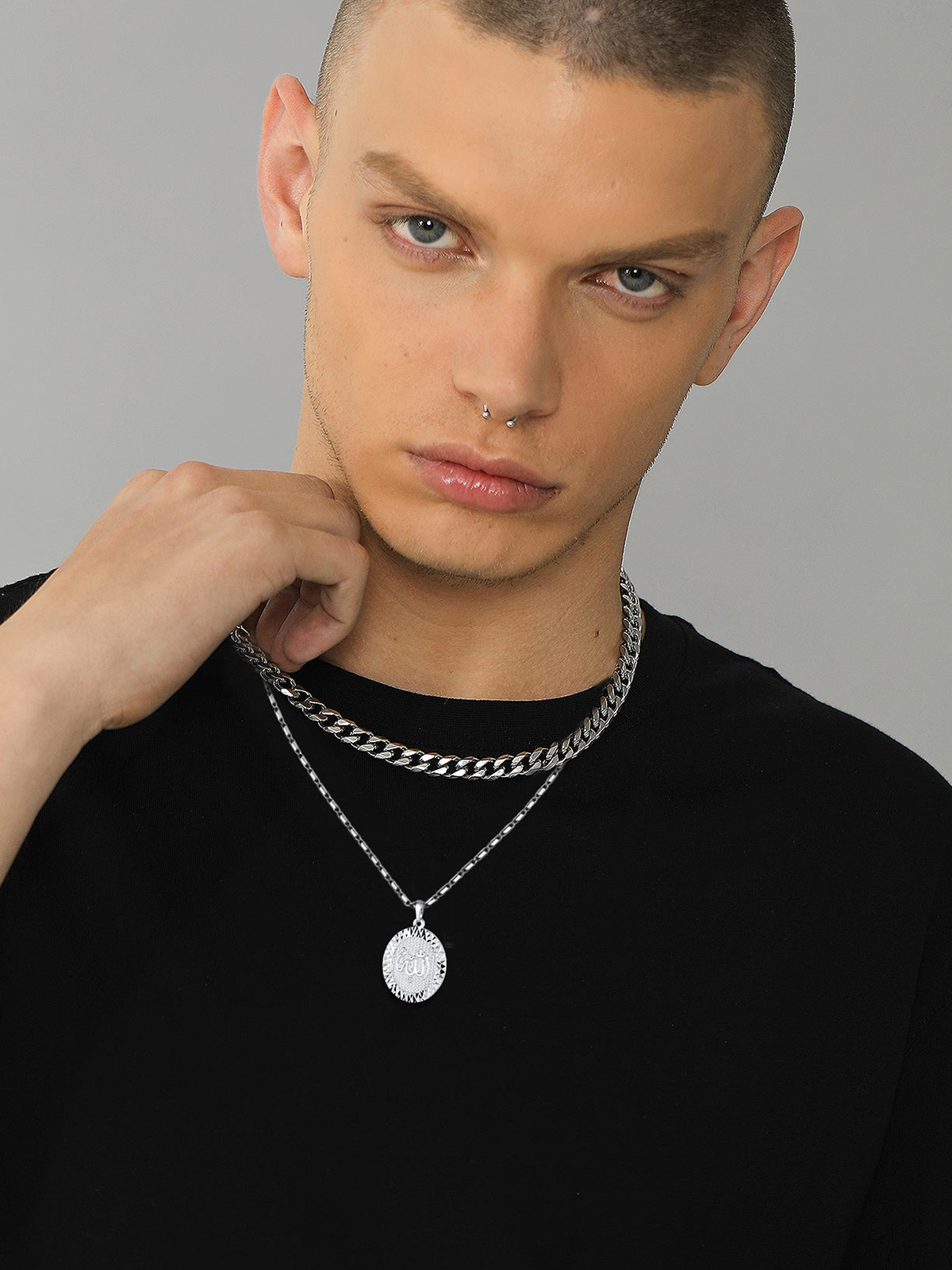 Oval Allah Pendant Muslim Islamic Necklace in Platinum