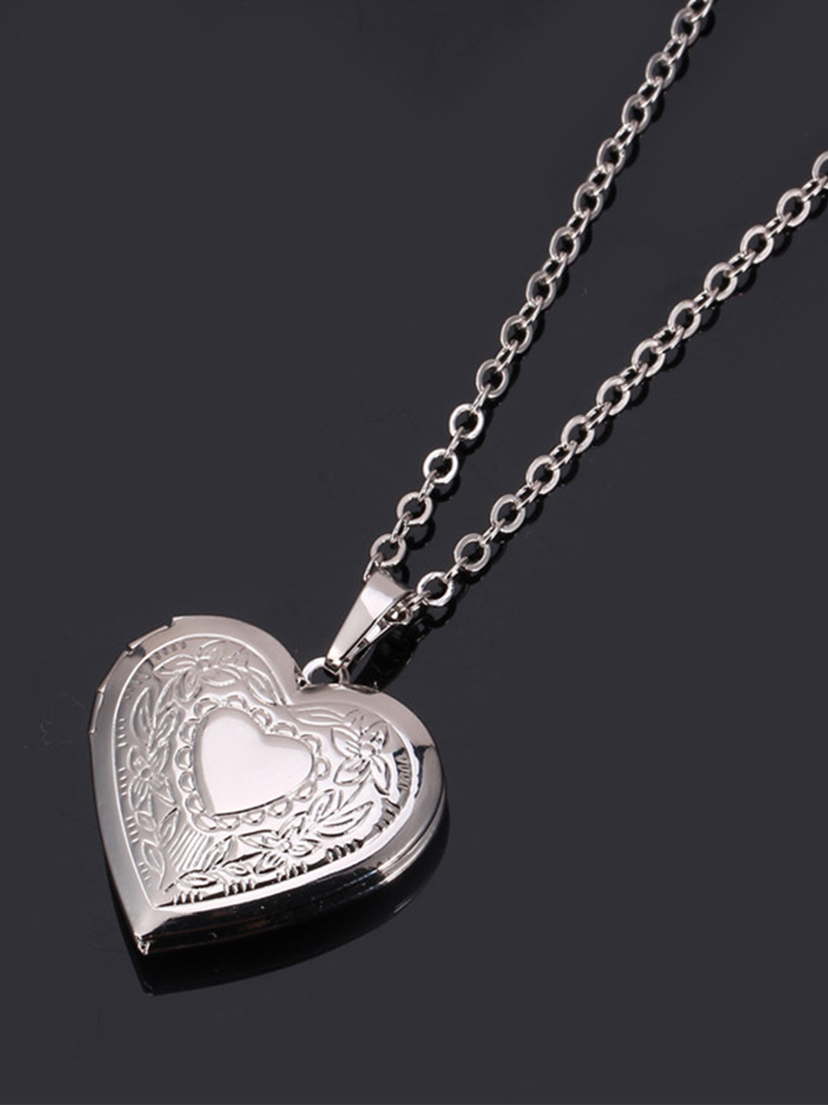 Photo Locket Pendant Flower Heart Necklace in Platinum