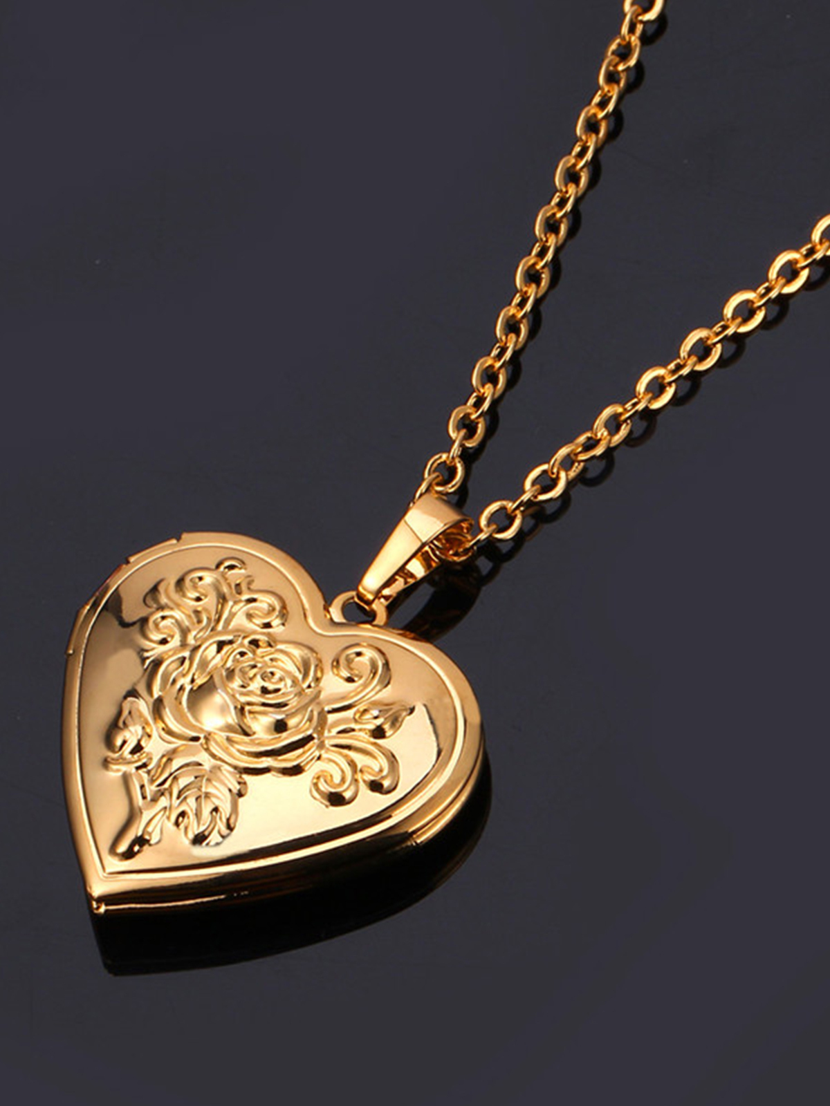 Photo Locket Pendant Rose Heart Necklace in 18K Gold
