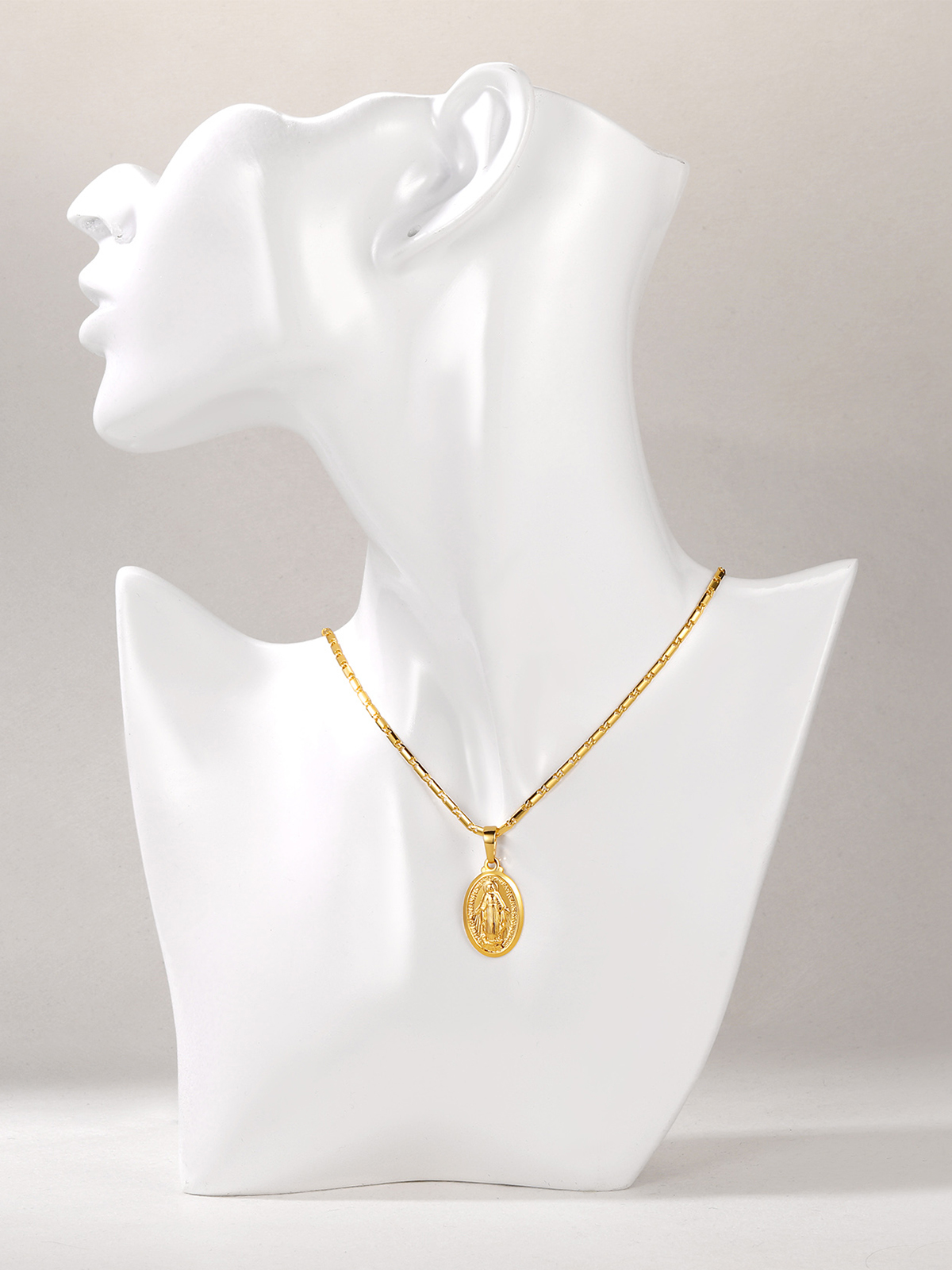 Virgin Mary Pendant Oval Miraculous Medal Necklace in 18K Gold