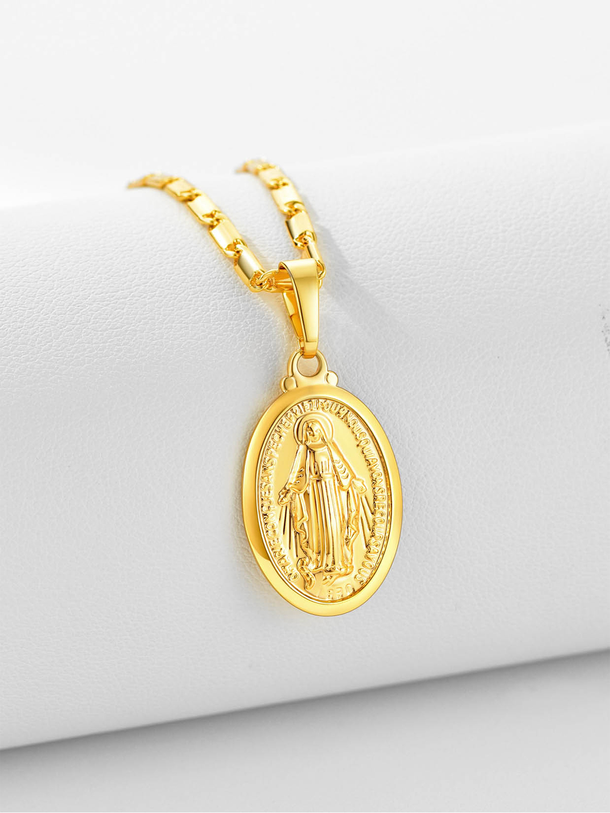 Virgin Mary Pendant Oval Miraculous Medal Necklace in 18K Gold