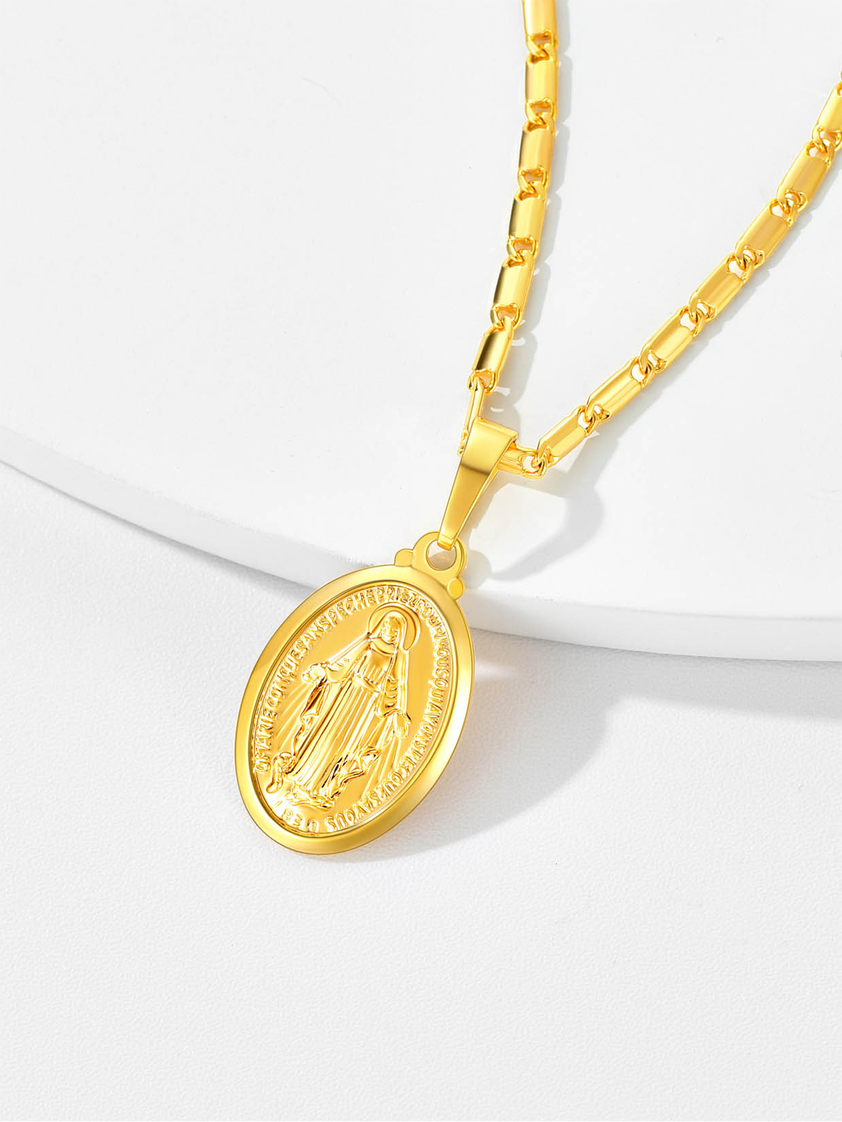 Virgin Mary Pendant Oval Miraculous Medal Necklace in 18K Gold