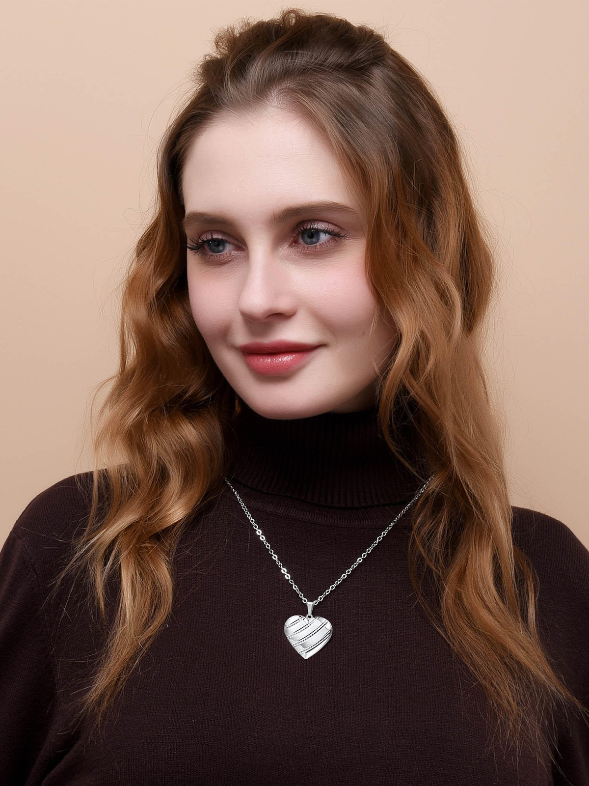 Photo Locket Pendant Heart Stripe Necklace in Platinum Plated