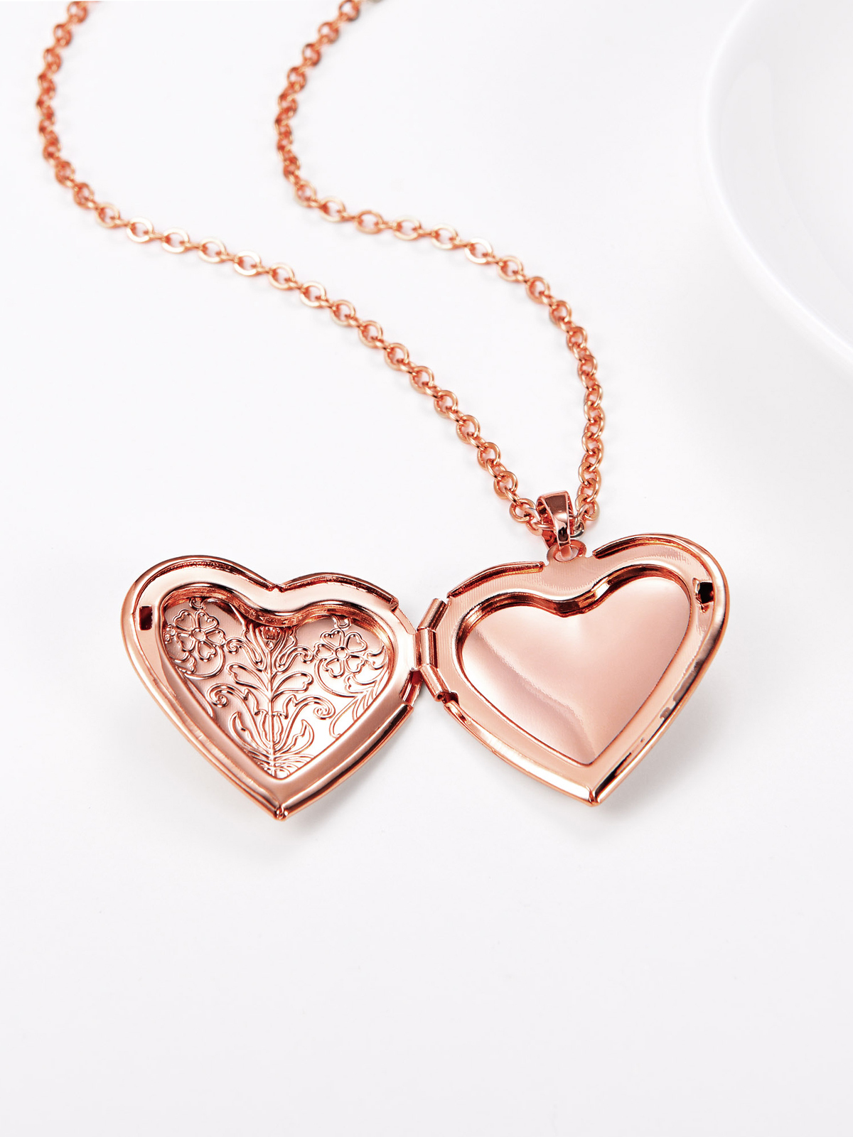 Flower Heart Necklace Photo Locket Pendant in Rose Gold