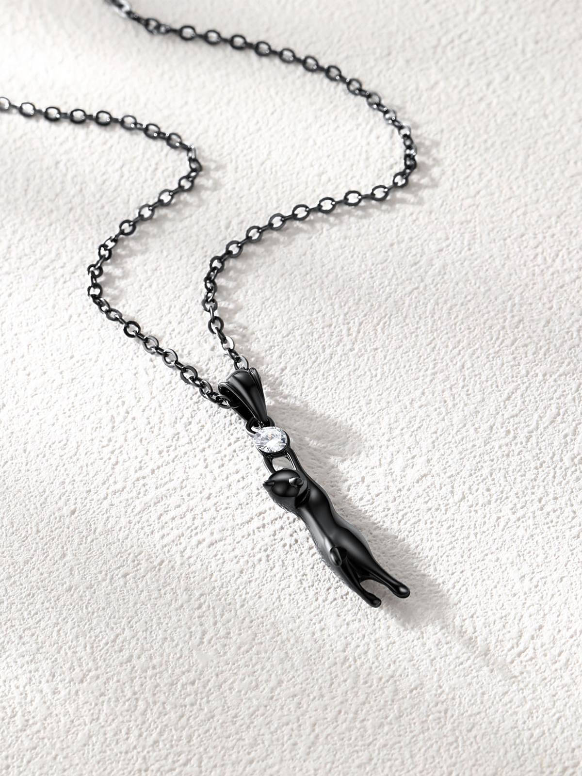 Cute Cat Pendant Animal Necklace with Rhinestone in Black