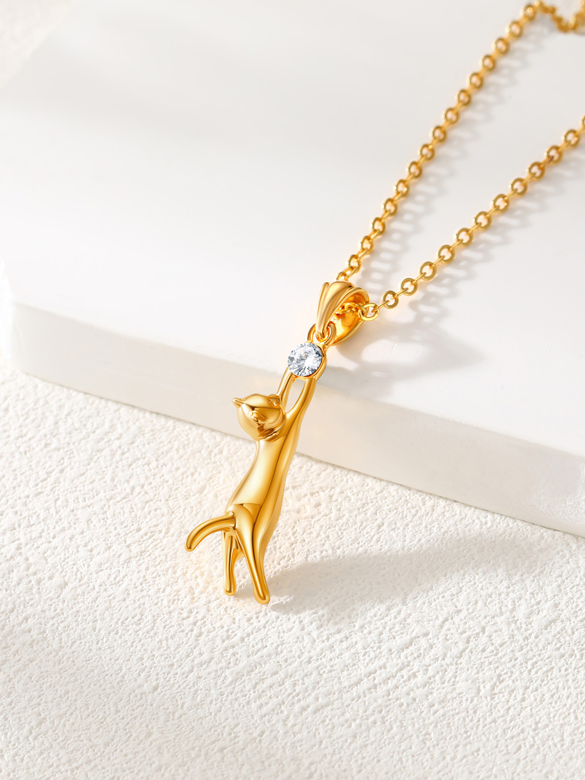 Cute Cat Pendant Animal Necklace with Rhinestone in 18K Gold