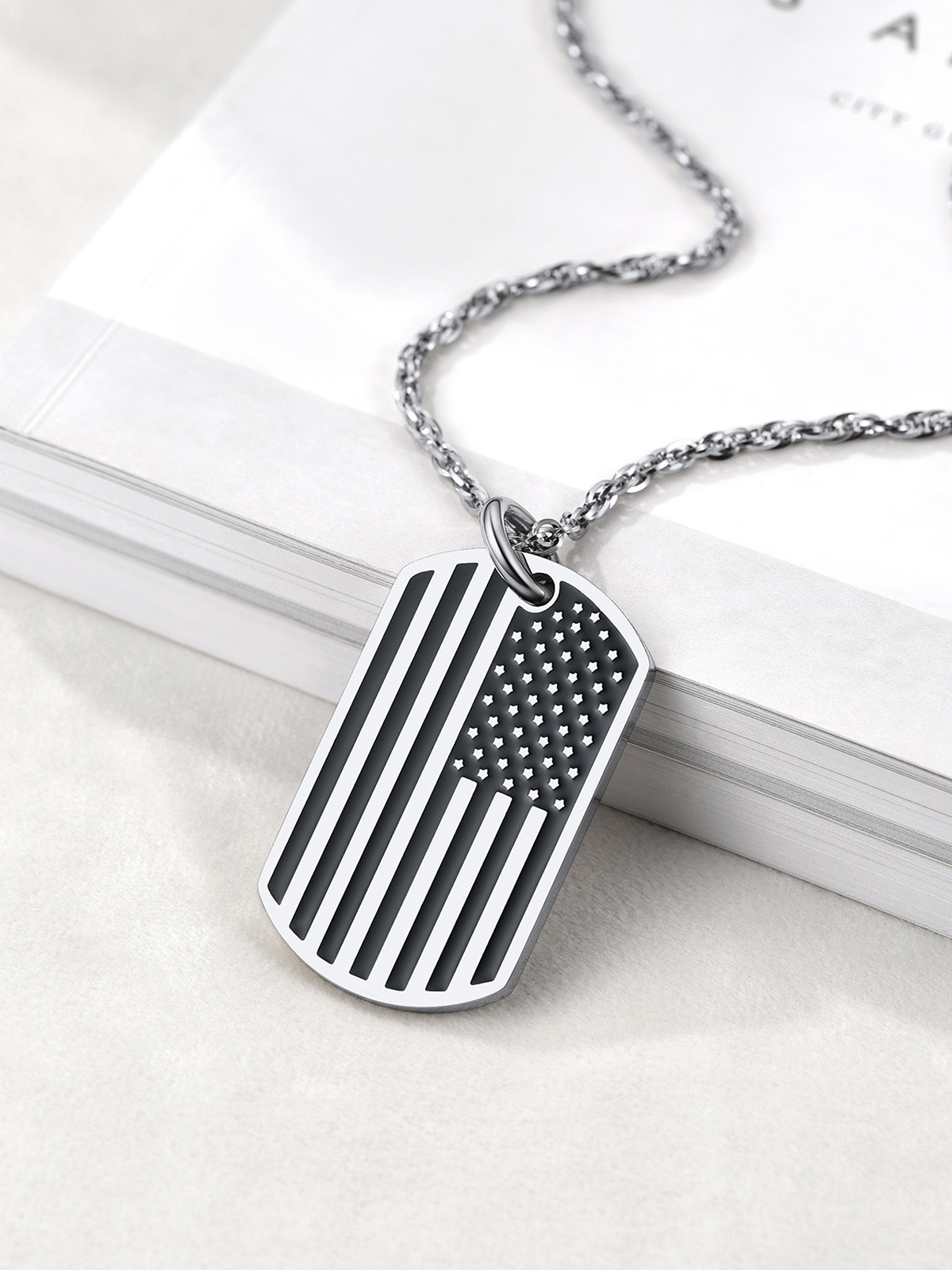 American Flag Pendant Dog Tag Necklace in Stainless
