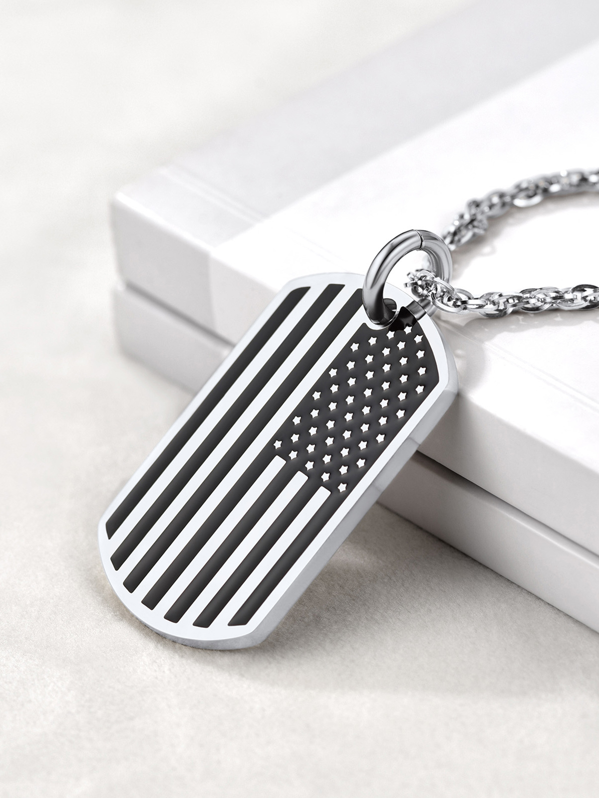 American Flag Pendant Dog Tag Necklace in Stainless