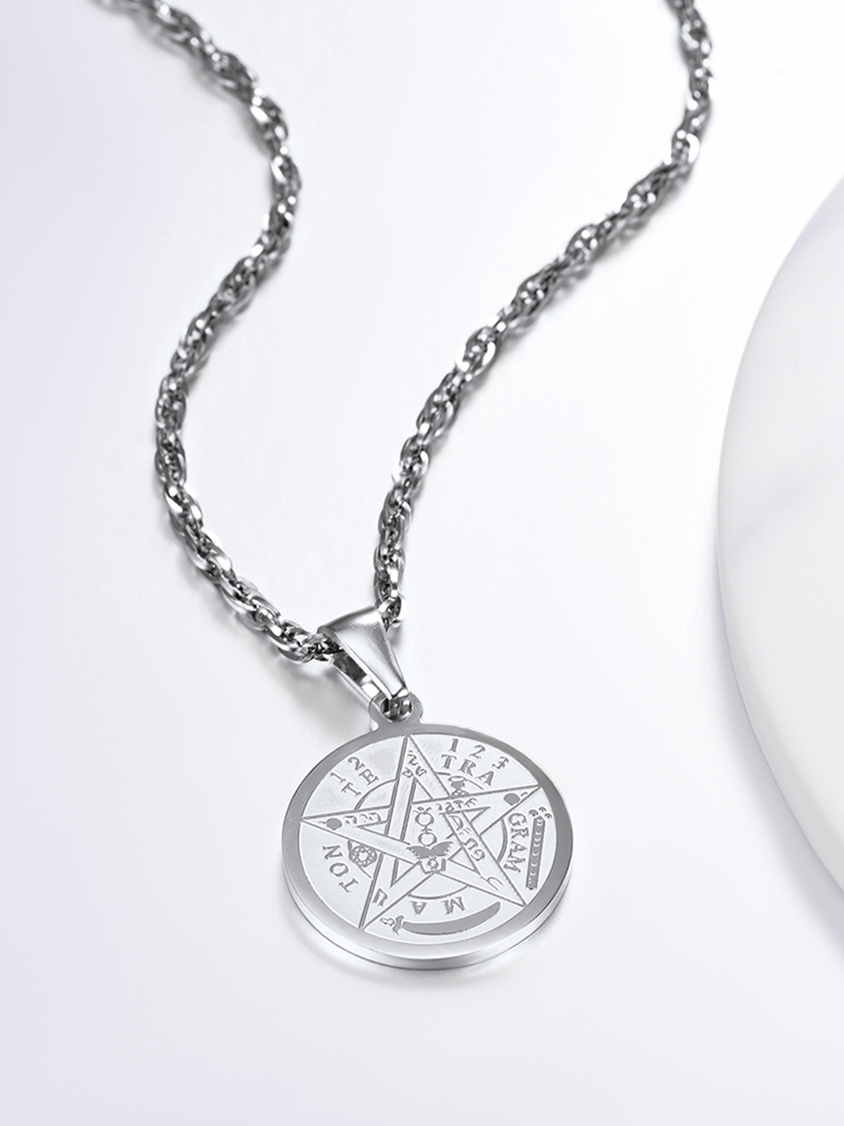 Wicca Pentacle Pendant Pentagram Necklace in Stainless