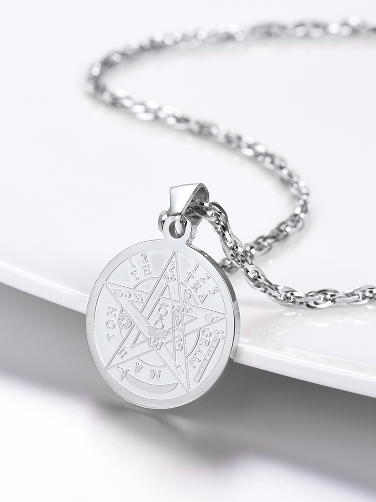 Wicca Pentacle Pendant Pentagram Necklace in Stainless