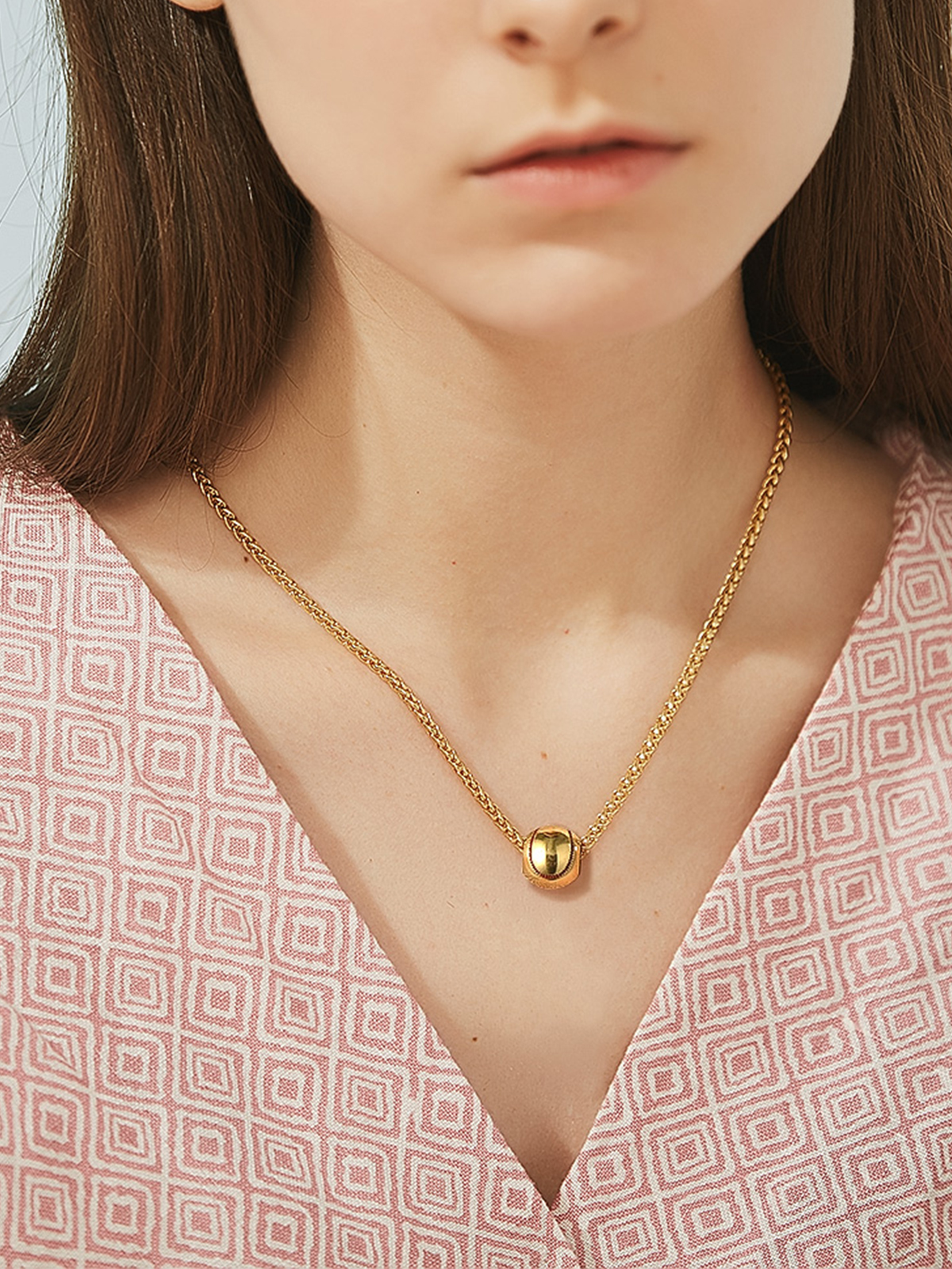 Baseball Pendant Sport Ball Necklace in 18K Gold