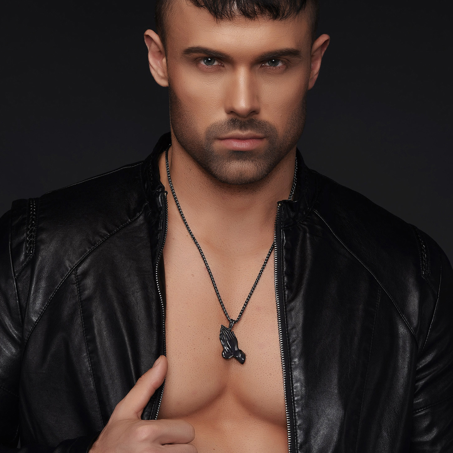 Praying Hand Pendant Necklace for Men-02