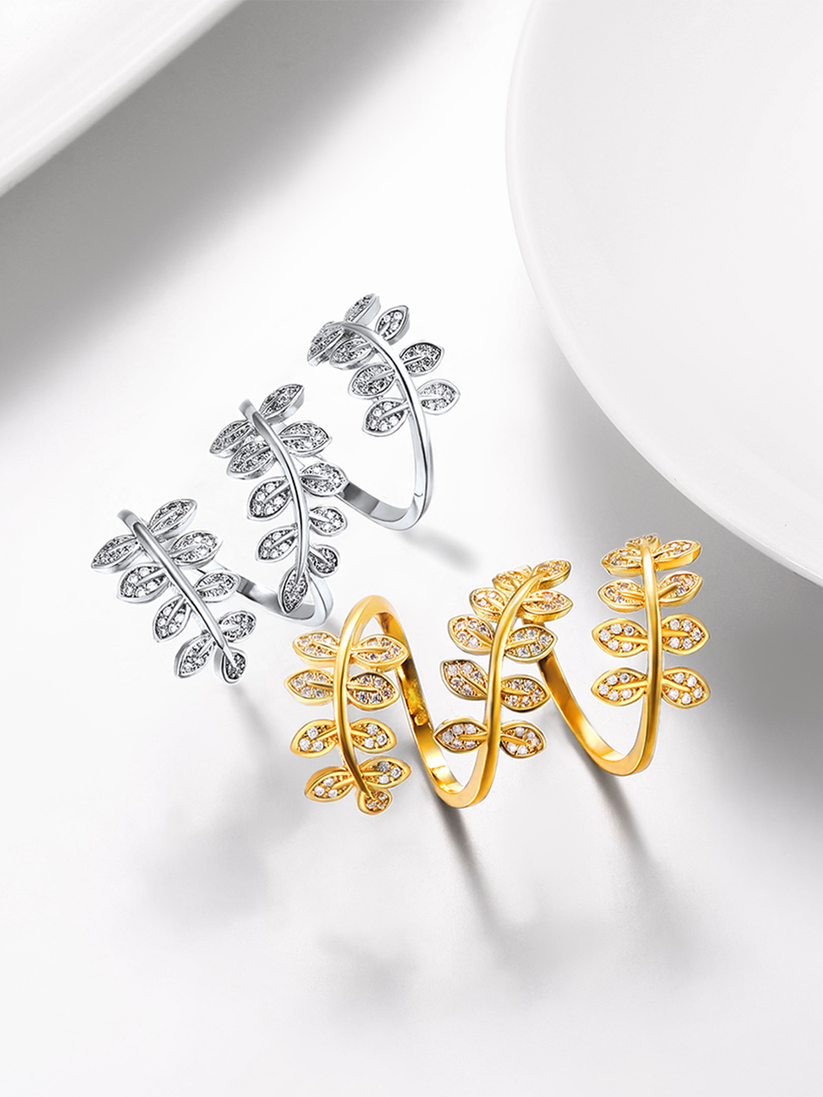 Adjustable Leaf Statement Ring with CZ in Platinum