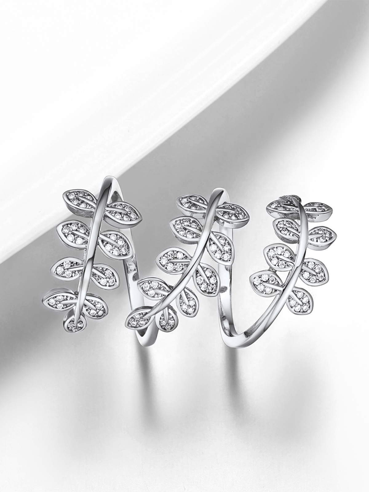 Adjustable Leaf Statement Ring with CZ in Platinum