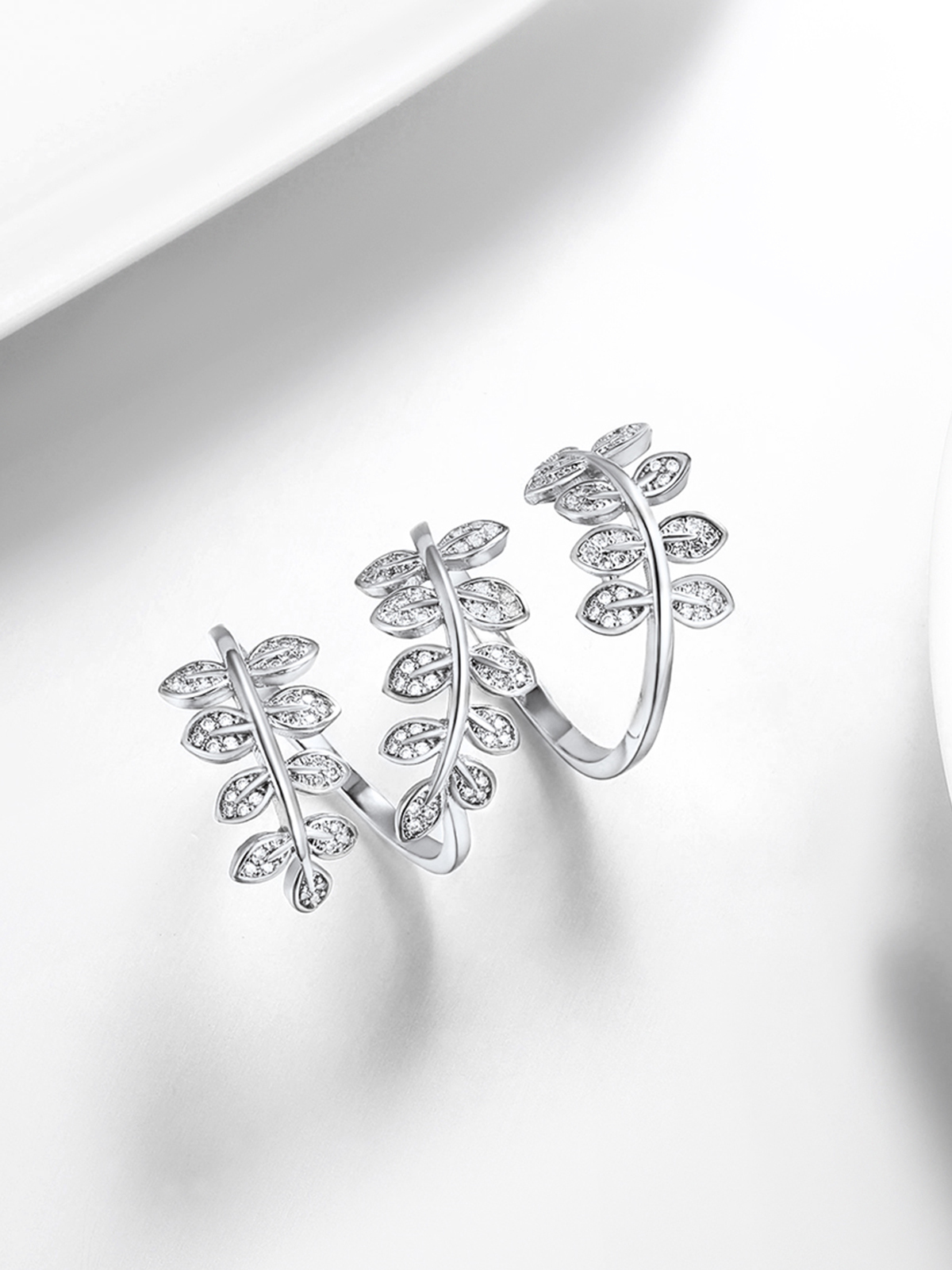 Adjustable Leaf Statement Ring with CZ in Platinum