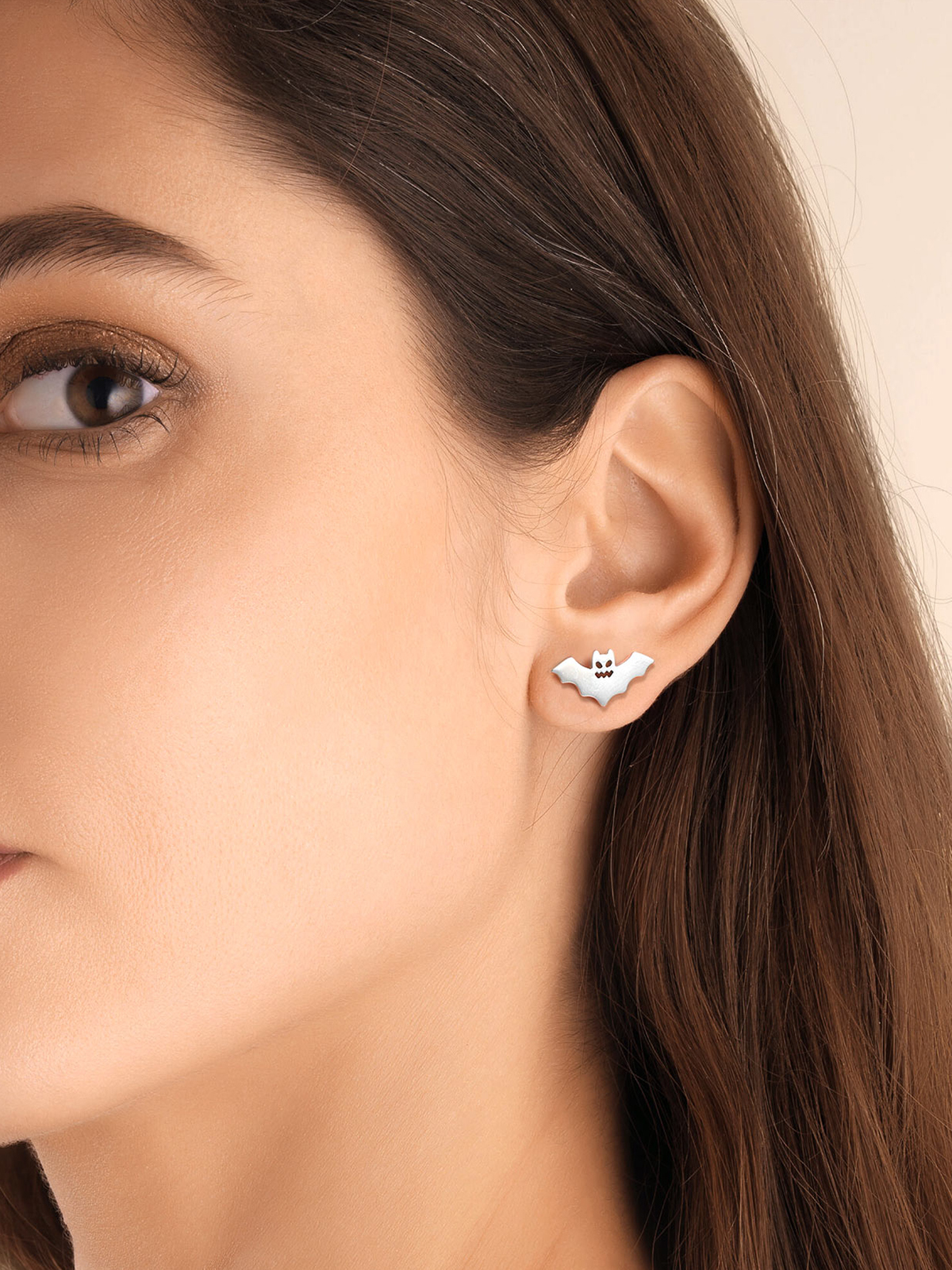 Halloween Gothic Jewelry Bat Stud Earrings in Silver