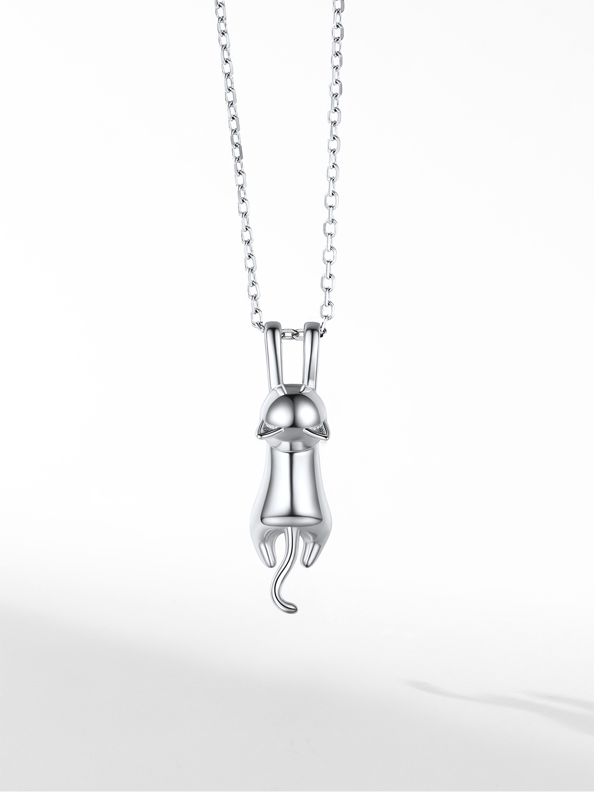 Cute Cat Pendant Necklace in Platinum