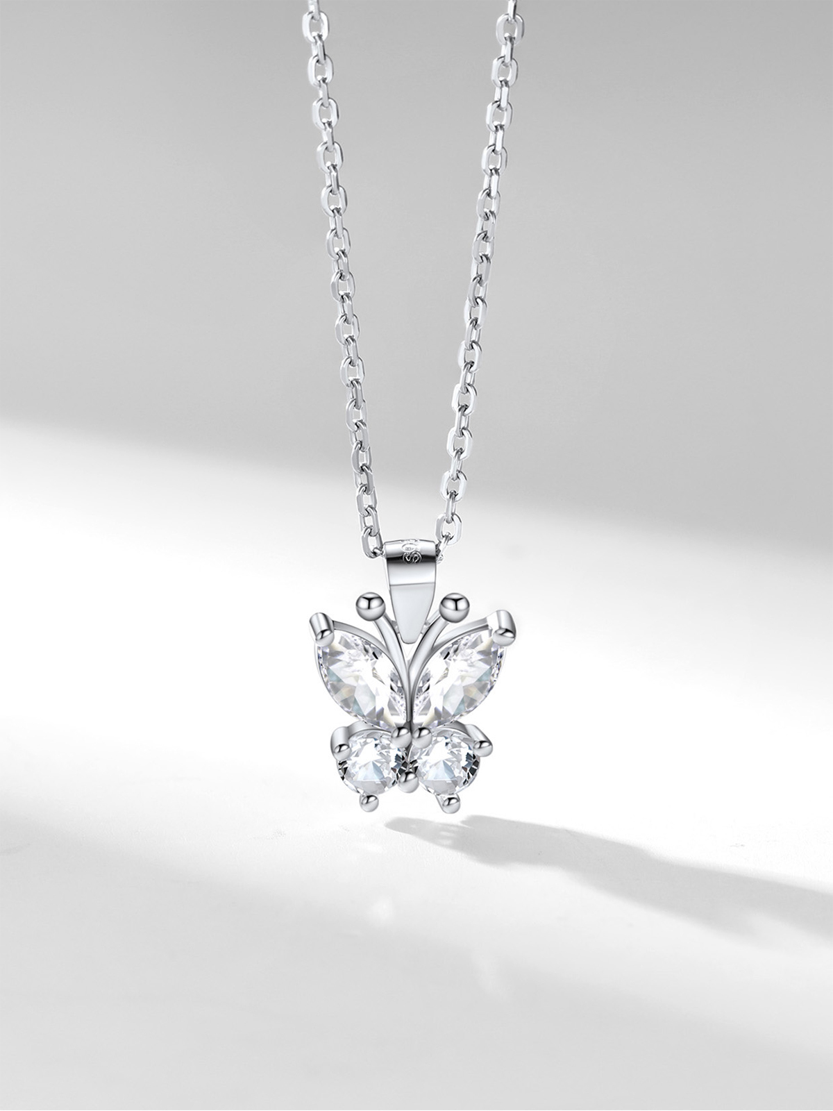 Synthetic Diamond Butterfly Pendant Animal Necklace
