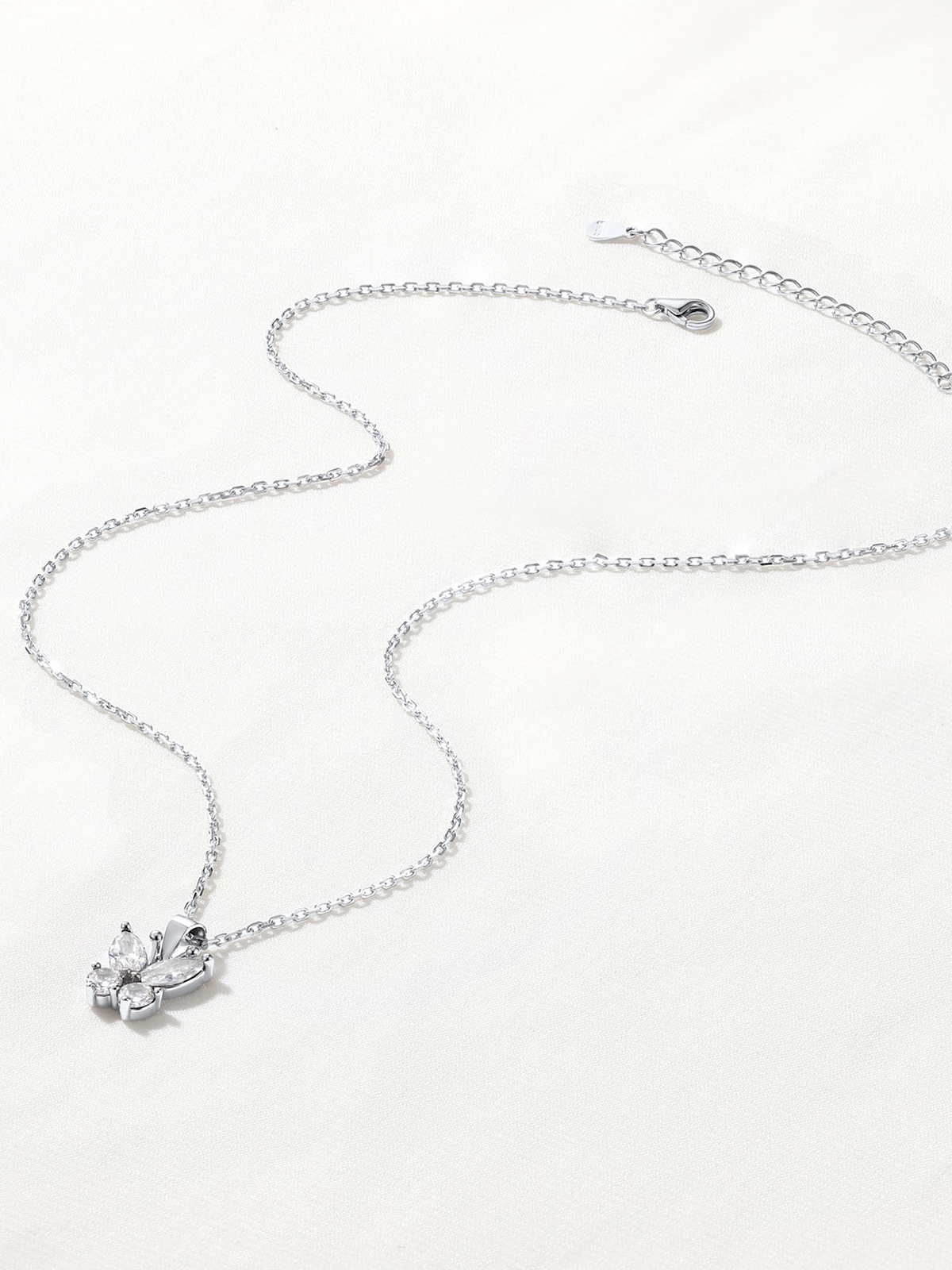 Synthetic Diamond Butterfly Pendant Animal Necklace