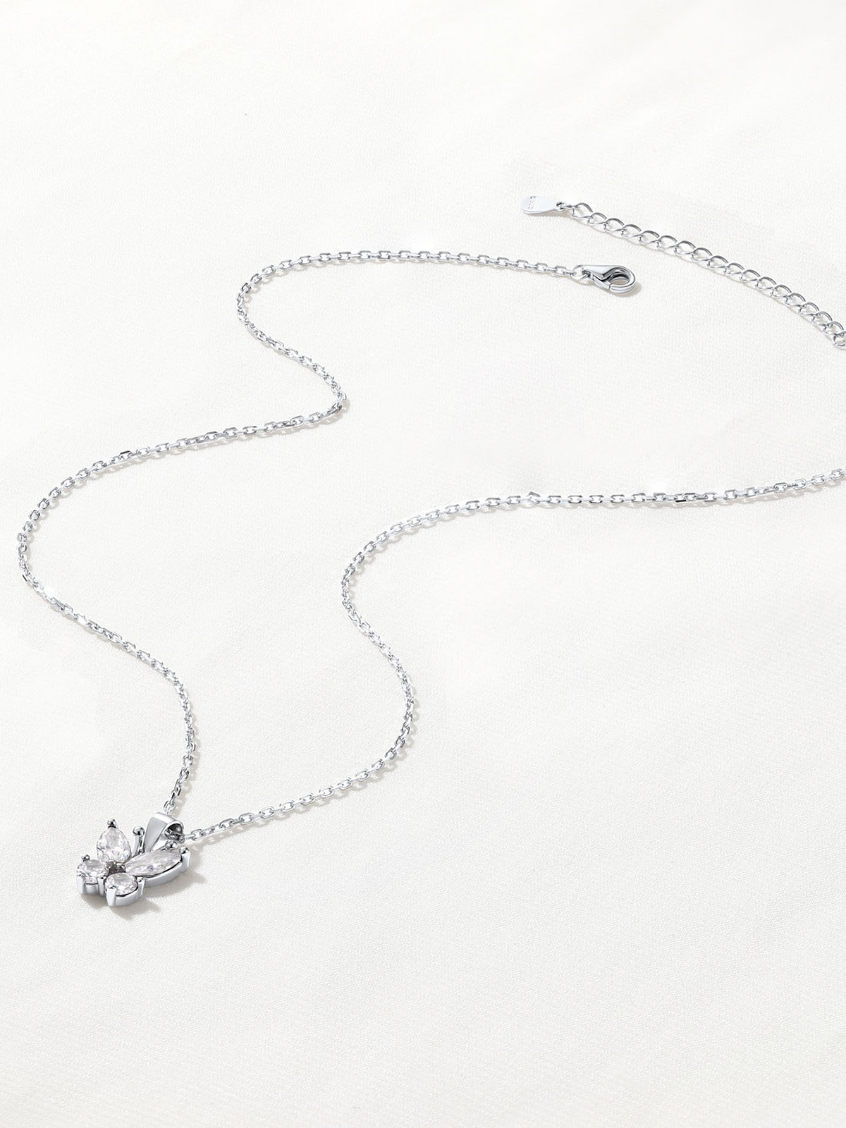 Synthetic Diamond Butterfly Pendant Animal Necklace