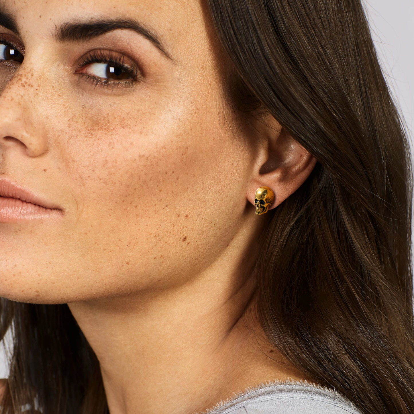 Skull Stud Earrings for Women-01