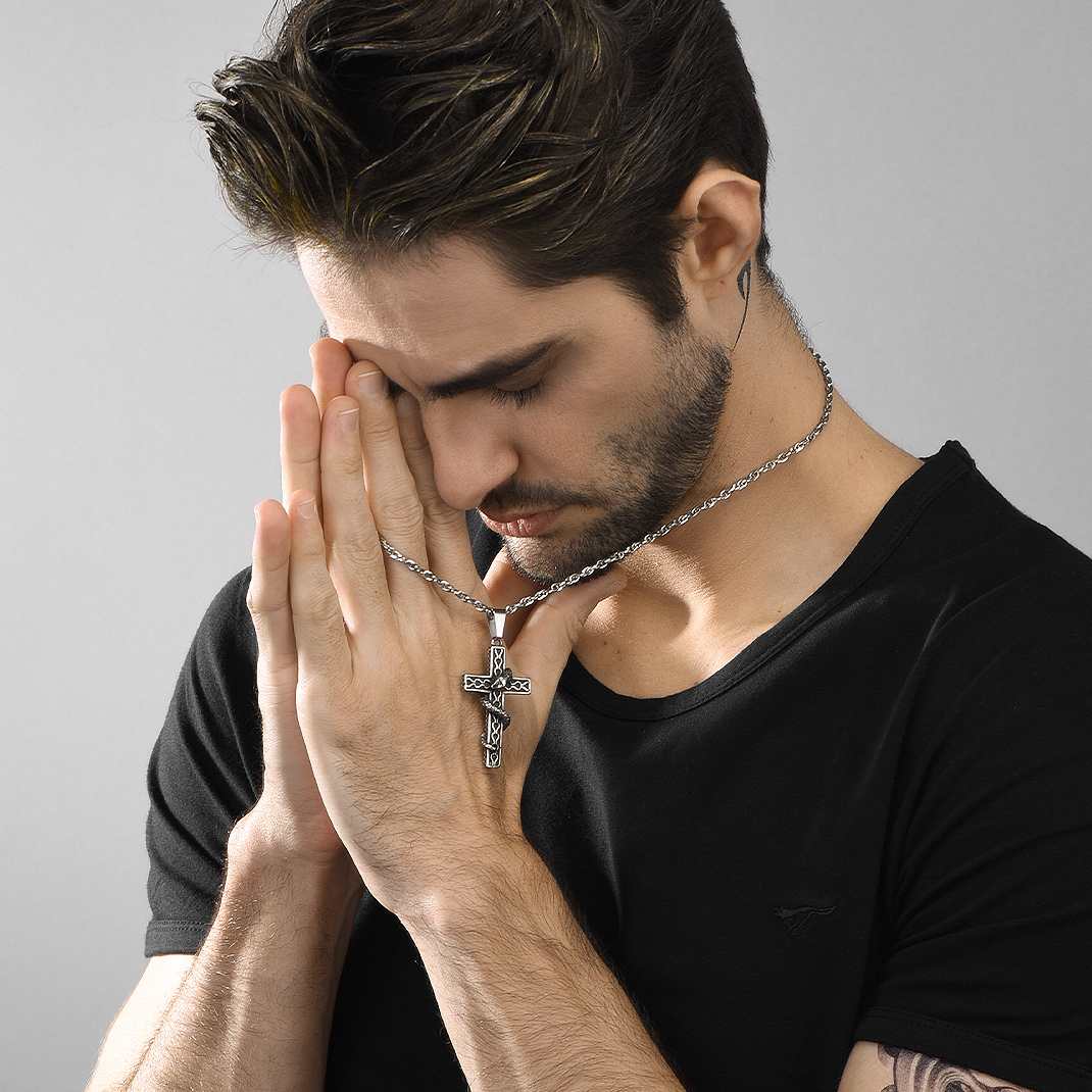 Snake Cross Pendant Necklace for Men-02
