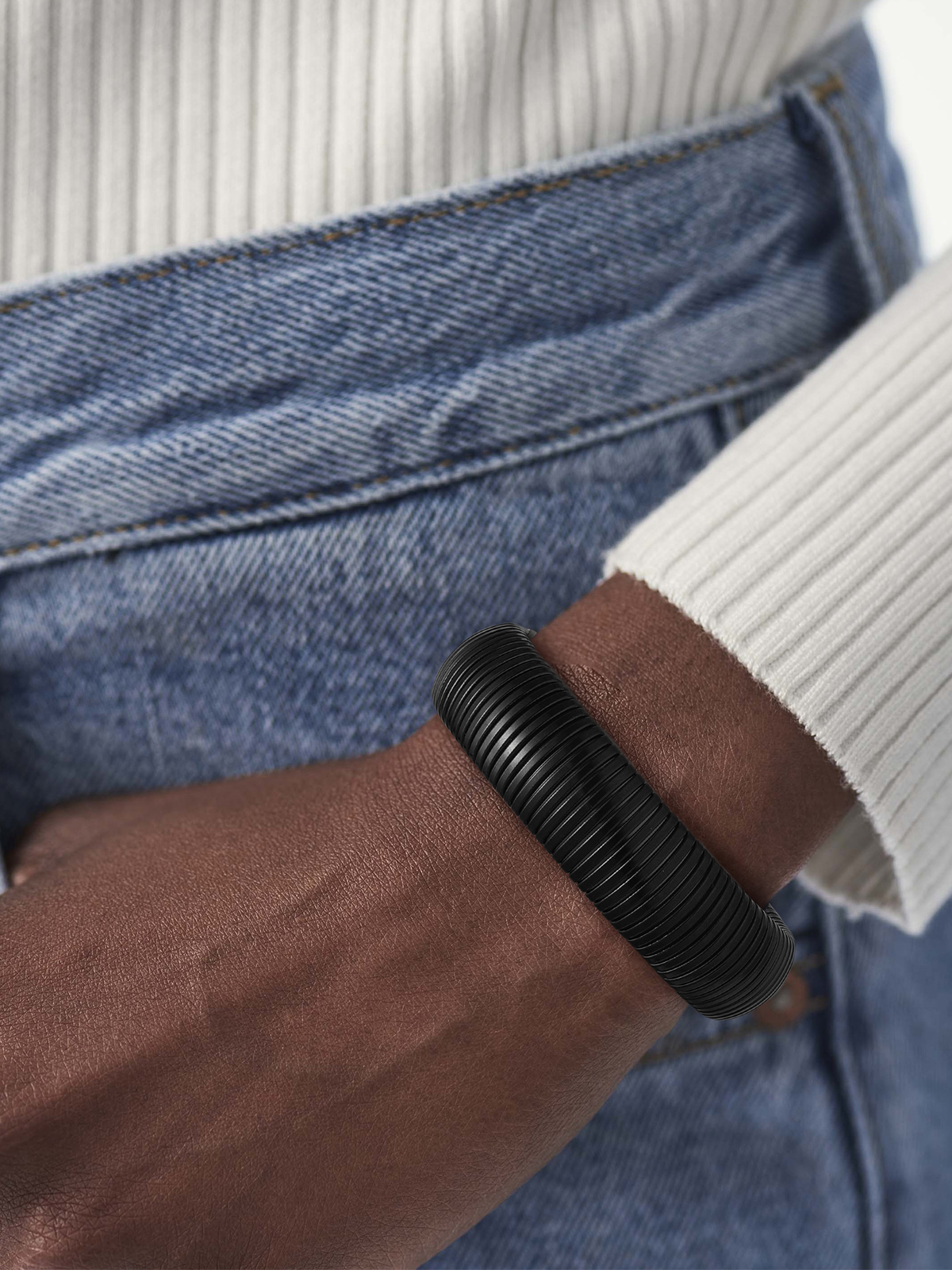 Chunky Stretch Bangle Bracelet in Black Plated