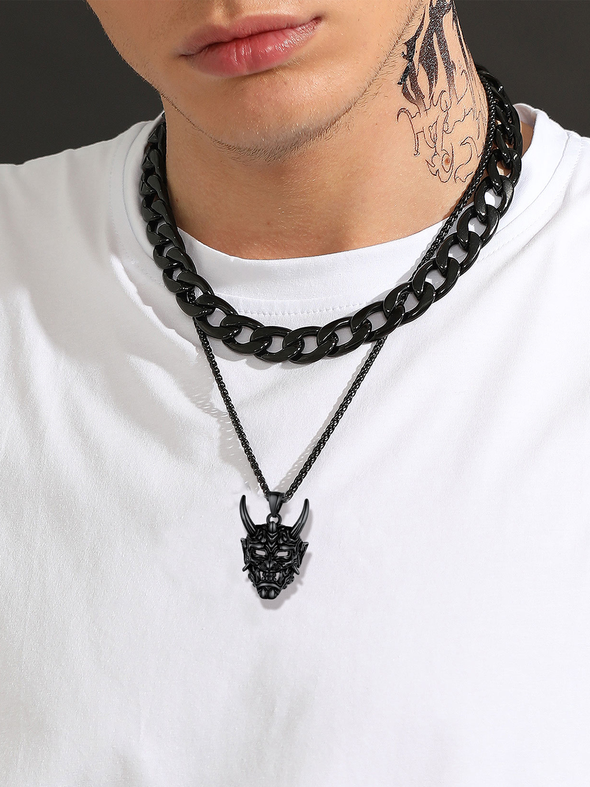 Halloween Gothic Jewelry Demon Horn Pendant Punk Evil Necklace in Black Plated