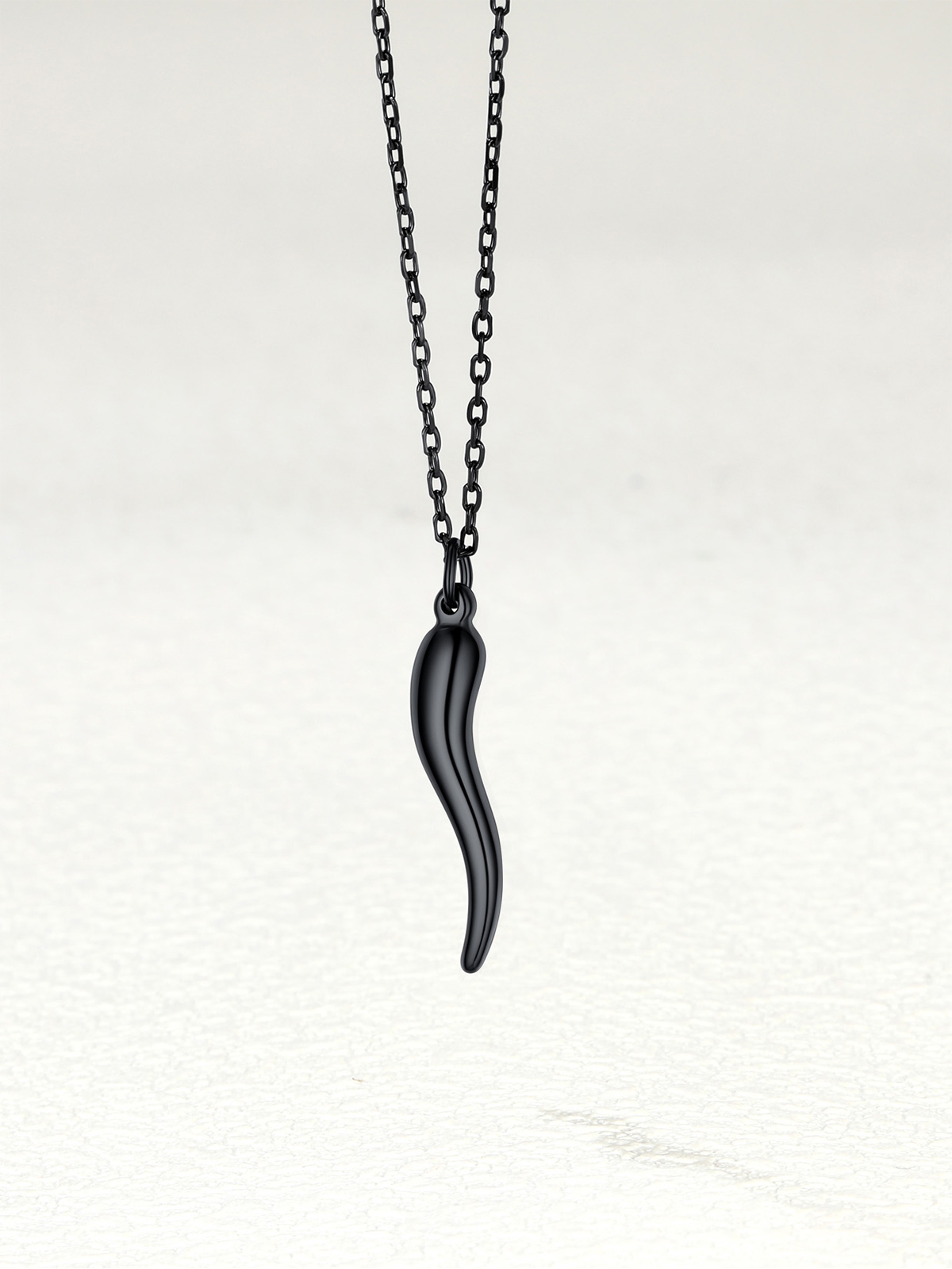 Cornicello Necklace Italian Horn Pendant in Black