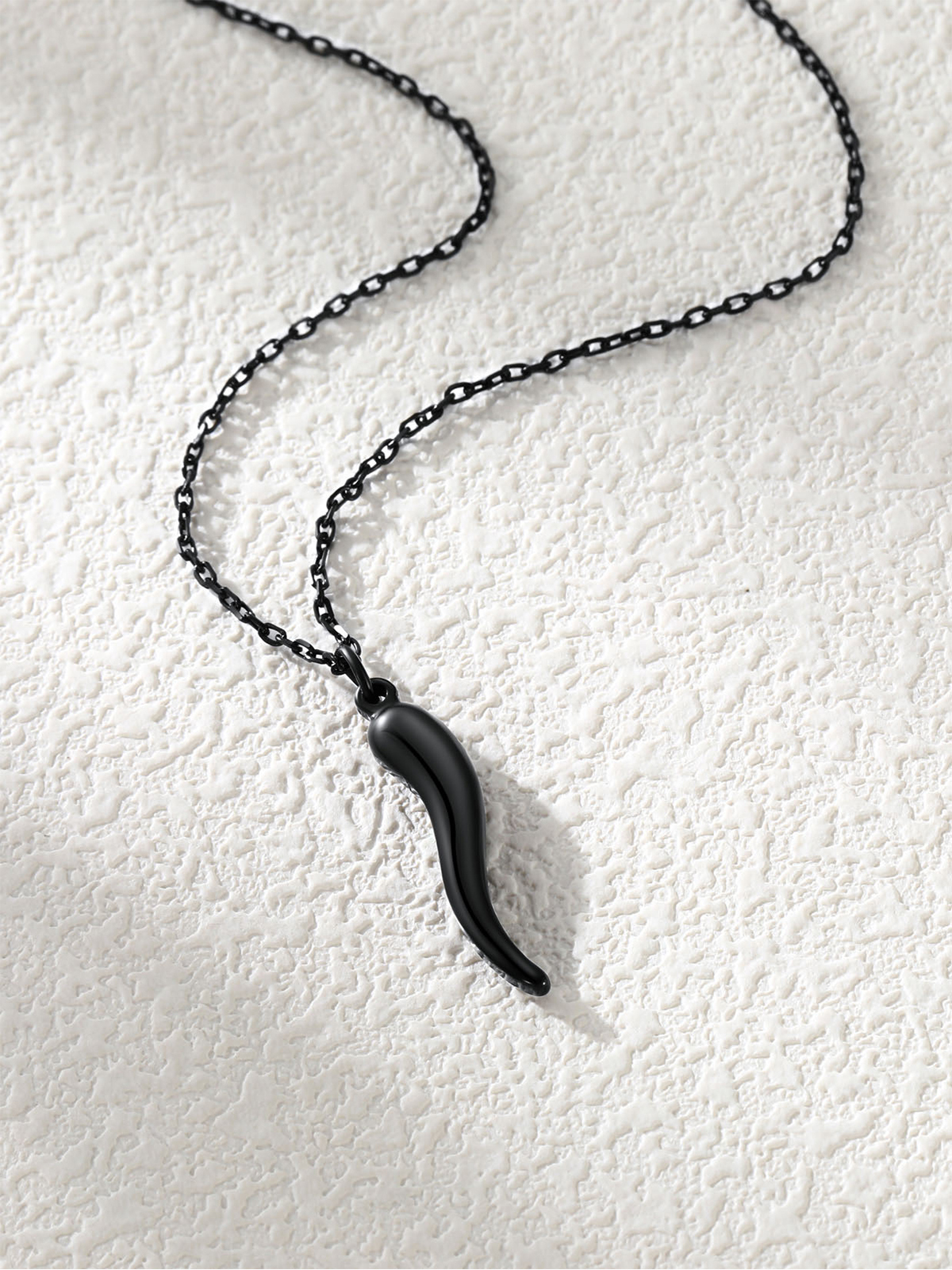 Cornicello Necklace Italian Horn Pendant in Black