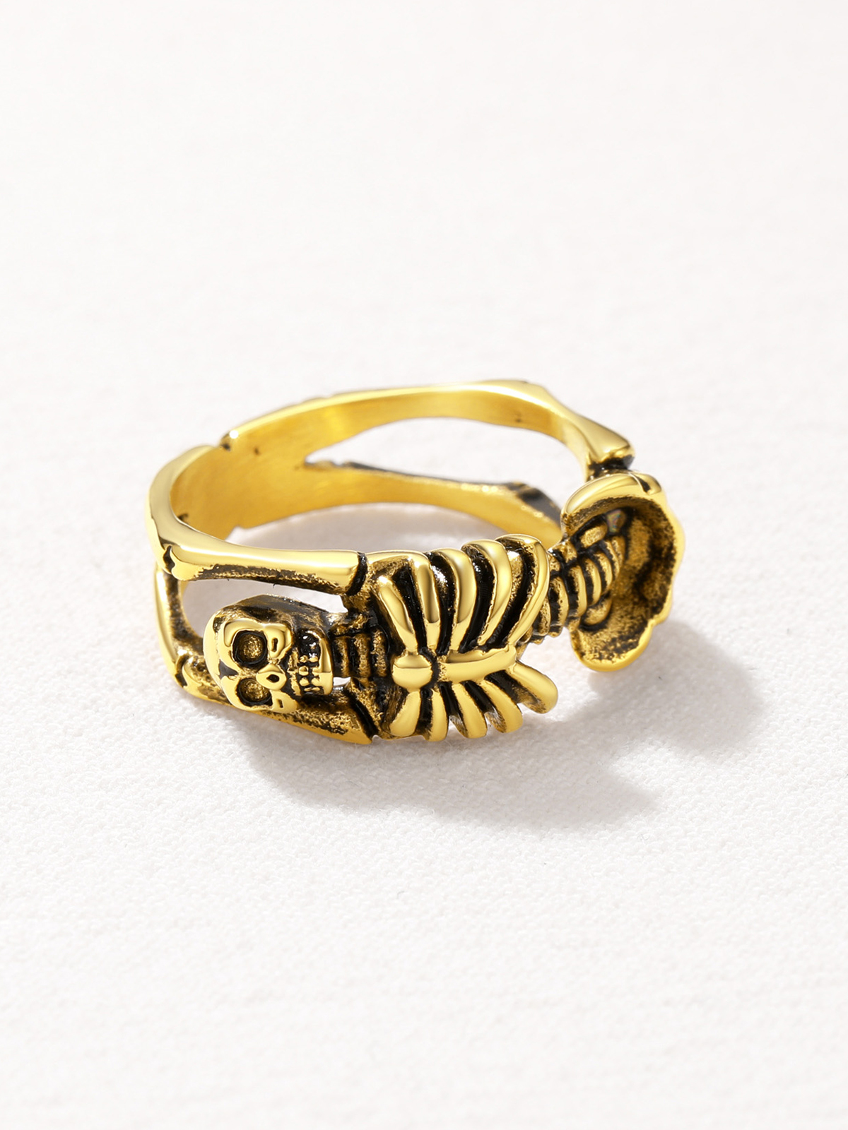 9mm Chunky Gothic Skull Ring in 18K Gold Plated